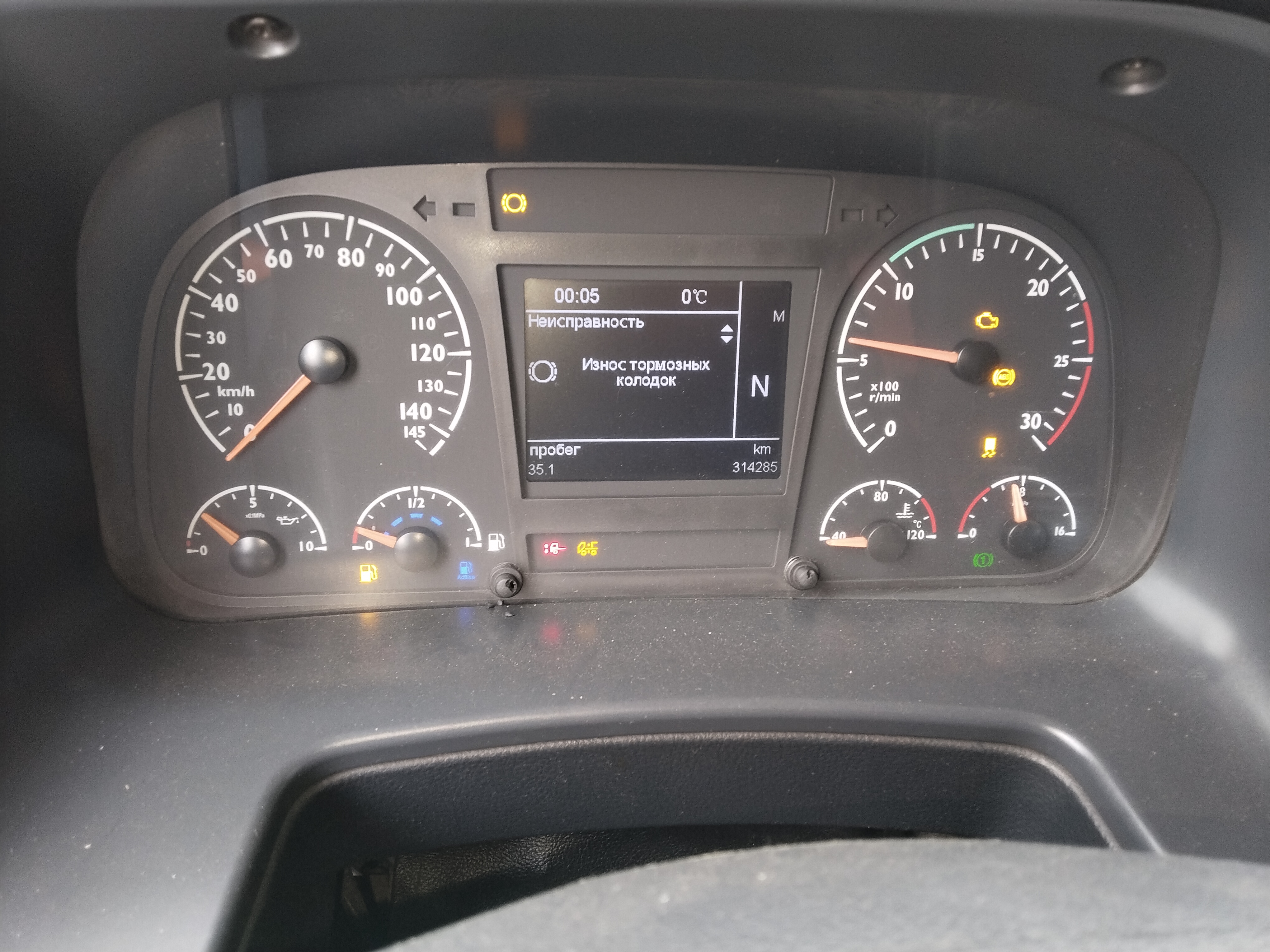 Foton AUMAN 4x2 Седельный тягач 2022 г. - фото 16