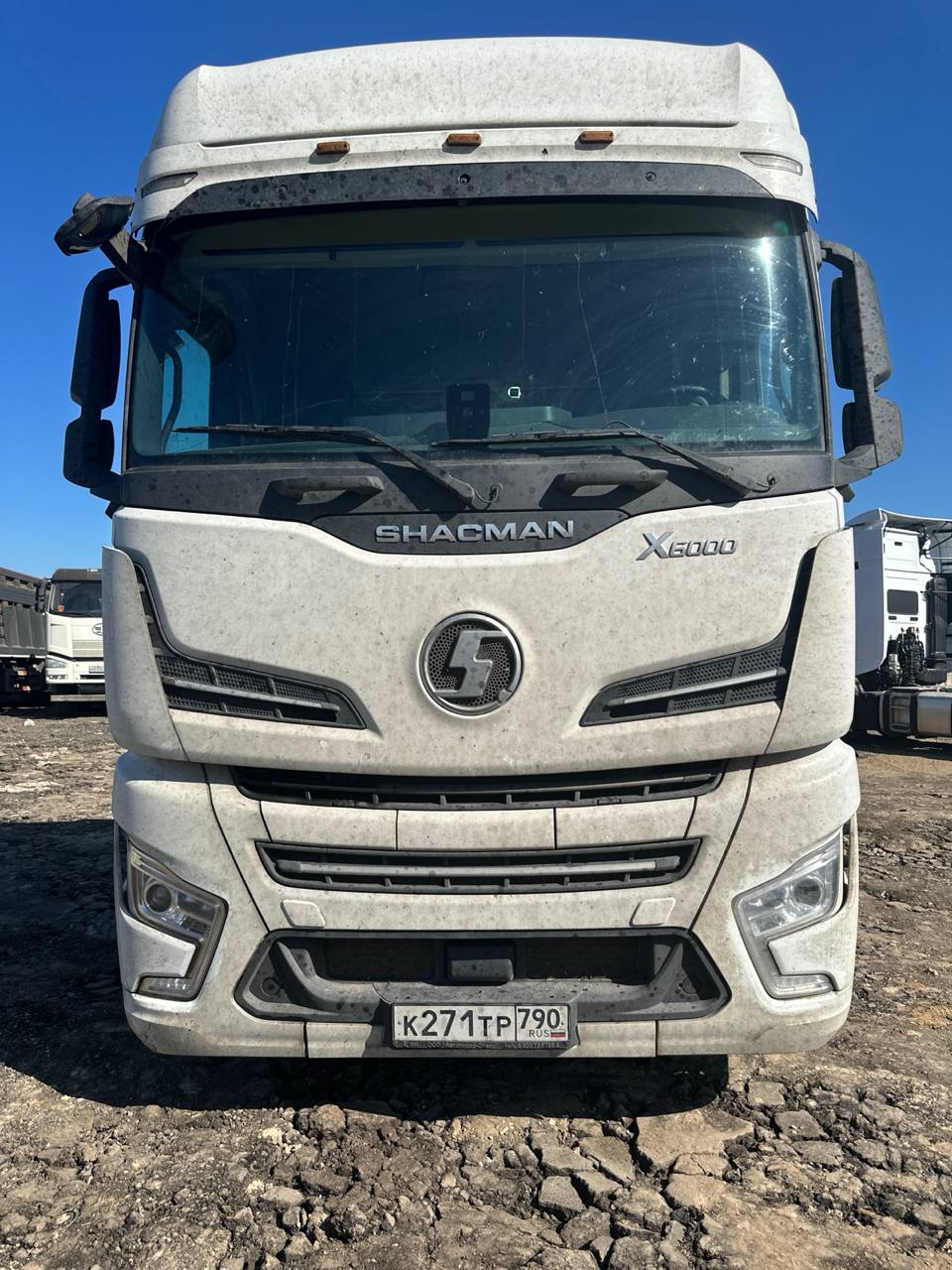 Shacman (Shaanxi) SX* 4x2 Седельный тягач 2023 г.