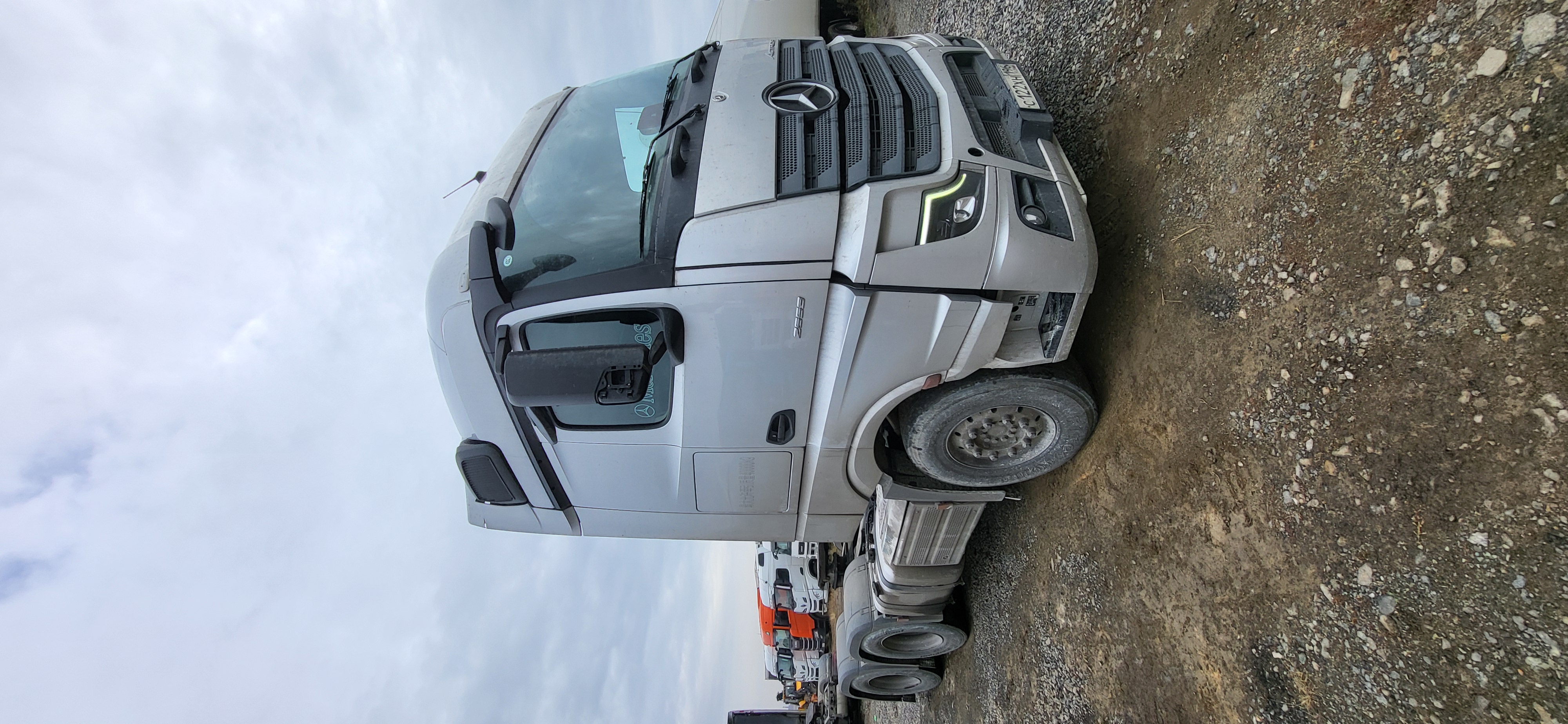 Mercedes-Benz Actros 6x4 Седельный тягач 2023 г. - фото 2