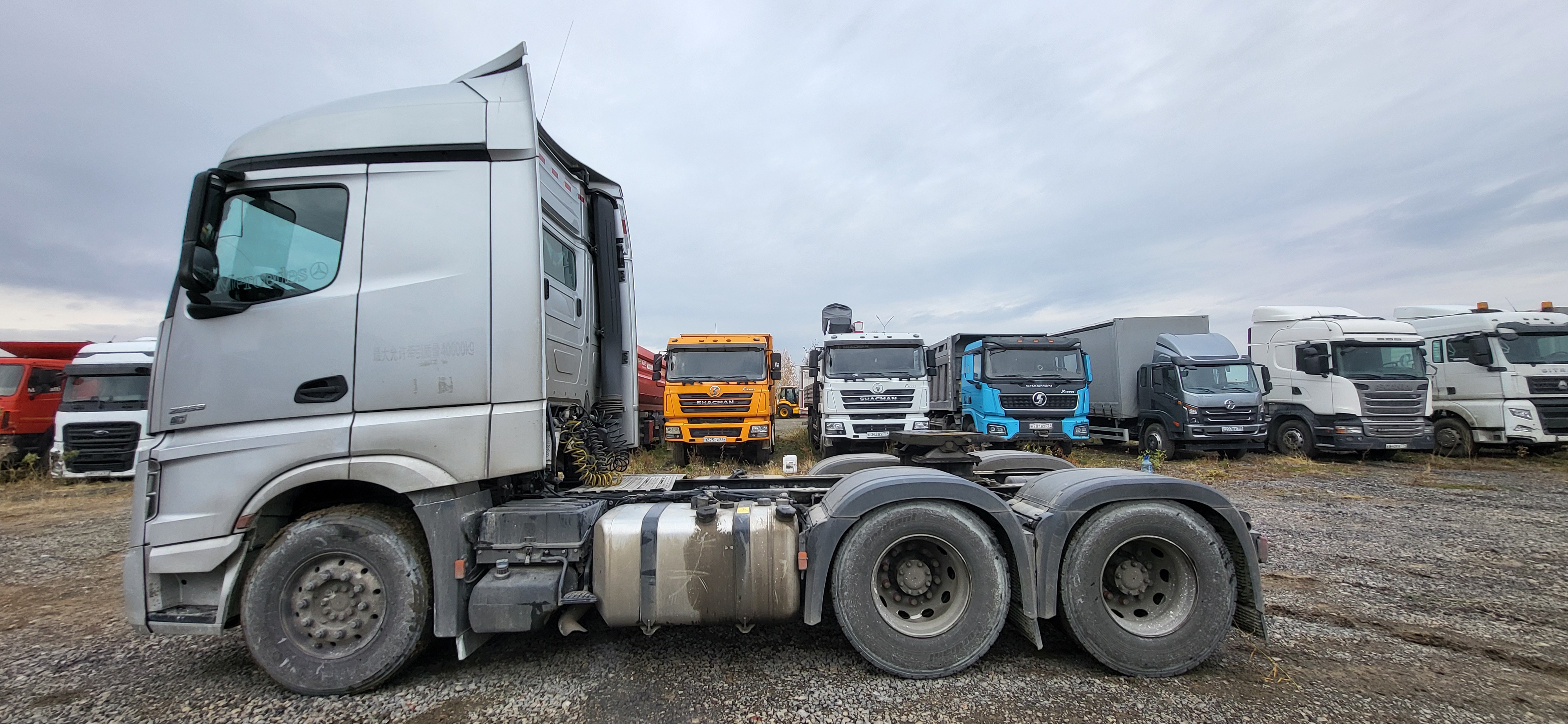 Mercedes-Benz Actros 6x4 Седельный тягач 2023 г. - фото 5