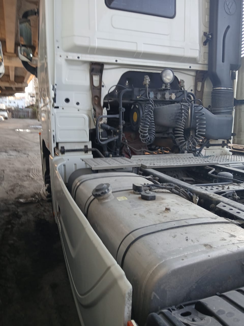 Foton AUMAN 4x2 Седельный тягач 2023 г. - фото 5