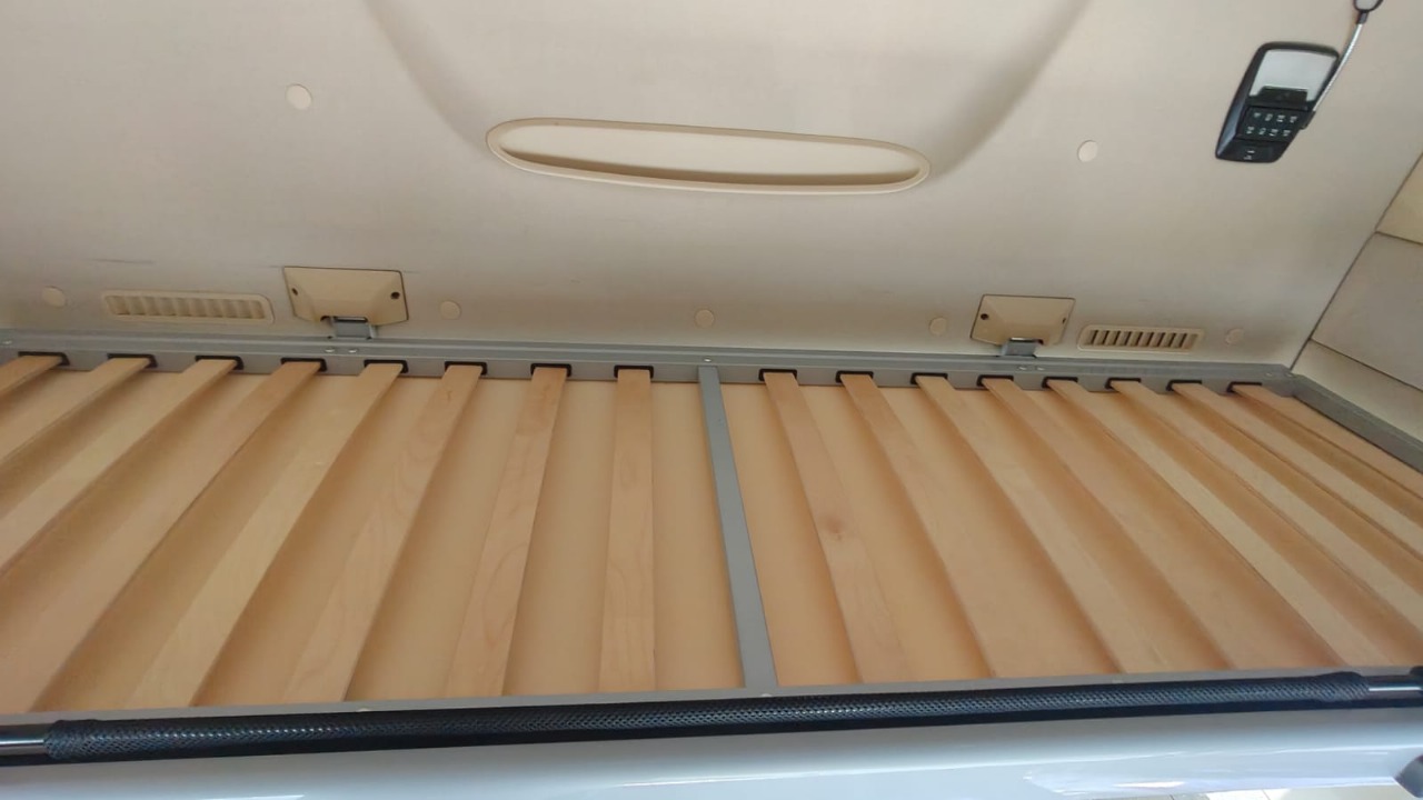 Shacman (Shaanxi) SX* 4x2 Седельный тягач 2024 г. - фото 14