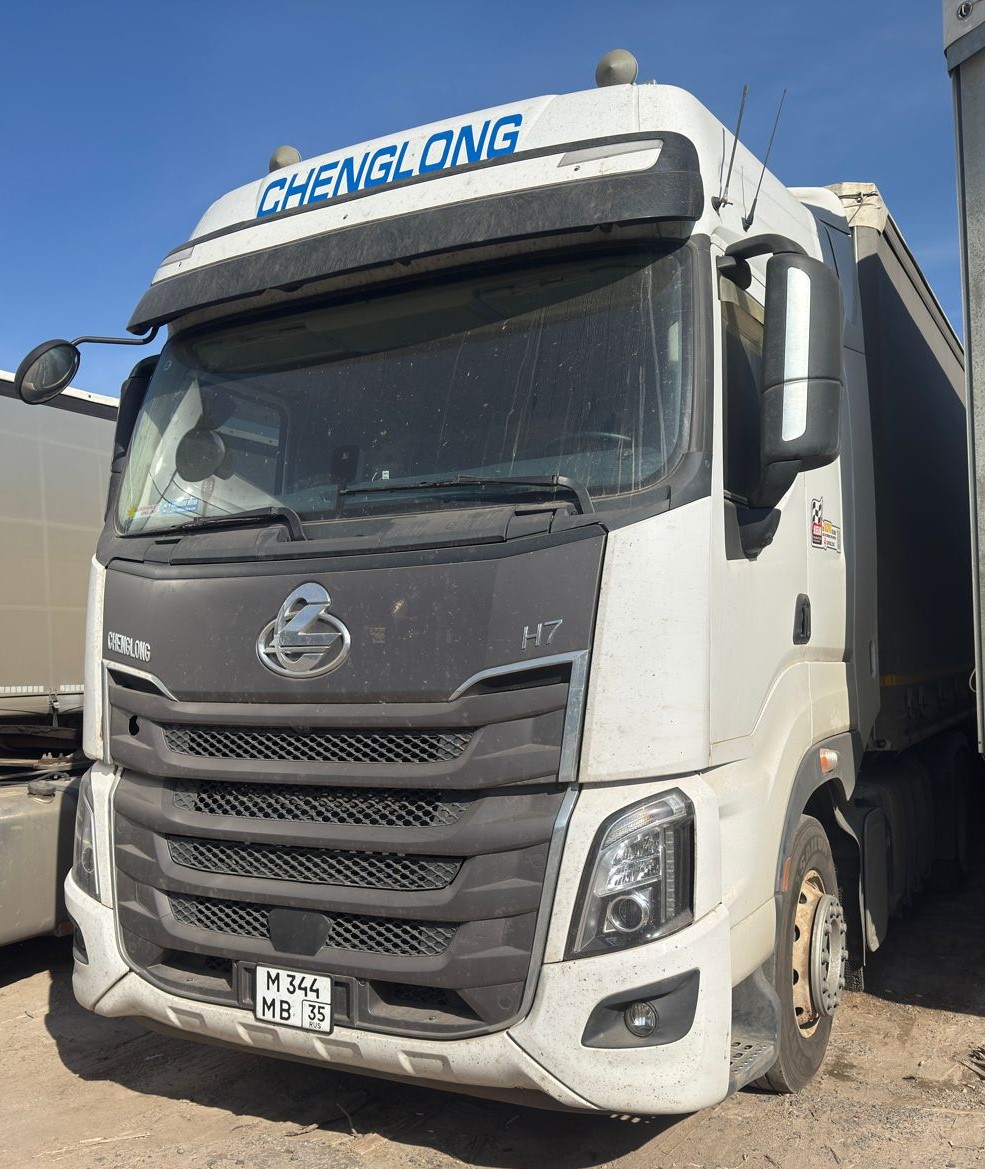 CHENGLONG H7 4x2 Седельный тягач 2023 г. - фото 2