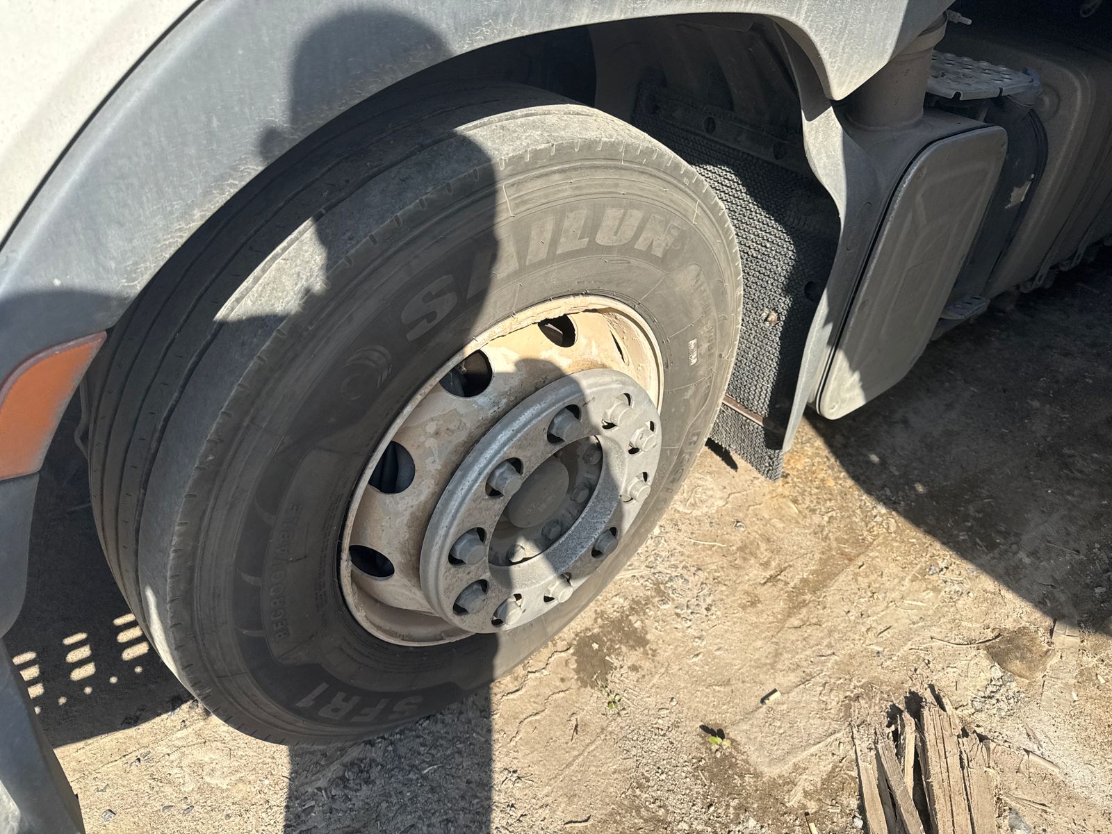 CHENGLONG H7 4x2 Седельный тягач 2023 г. - фото 6