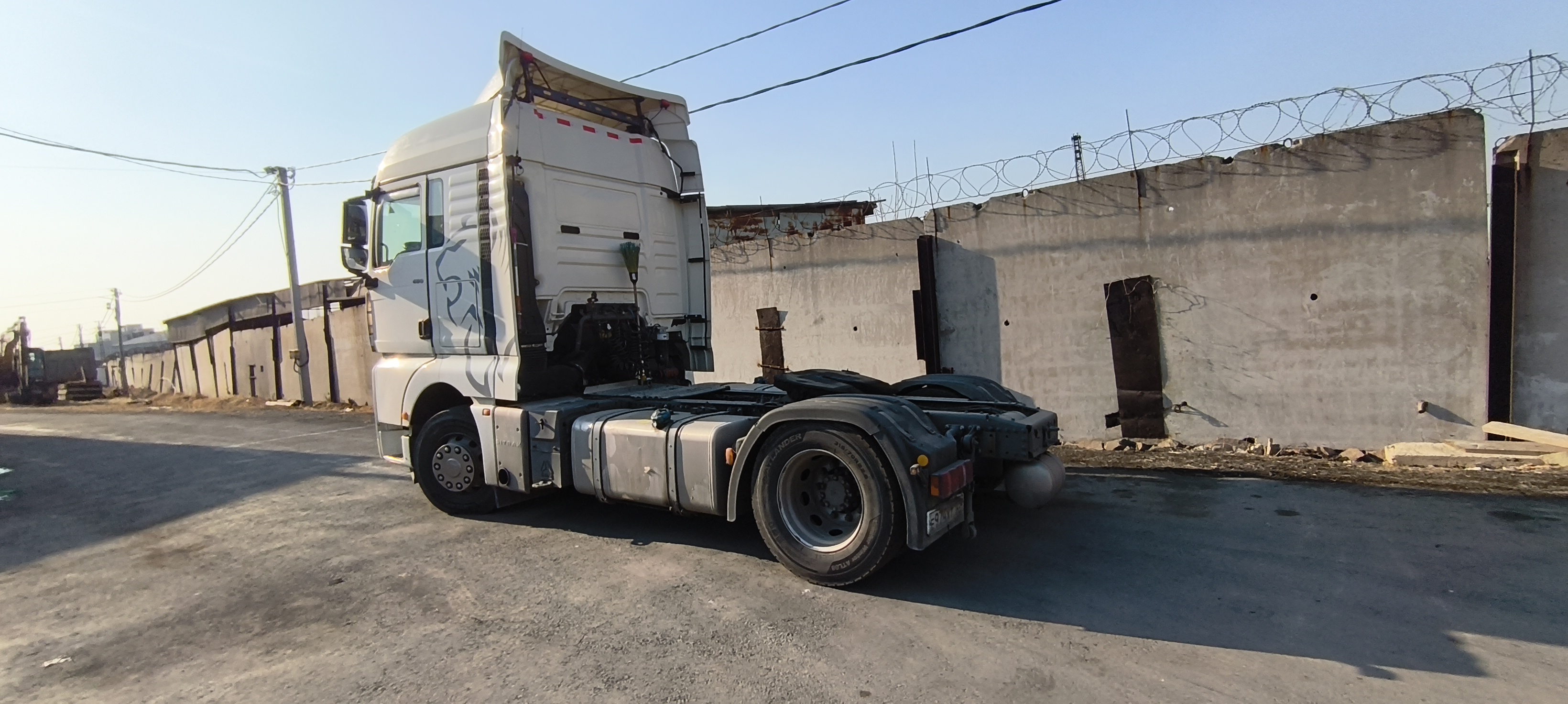 SITRAK C7H 4x2 Седельный тягач 2022 г. - фото 8