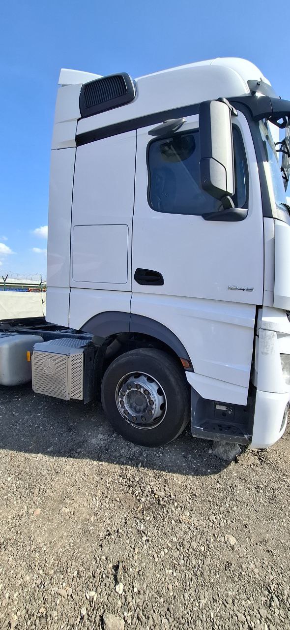 Mercedes-Benz ACTROS 4x2 Седельный тягач 2019 г. - фото 2