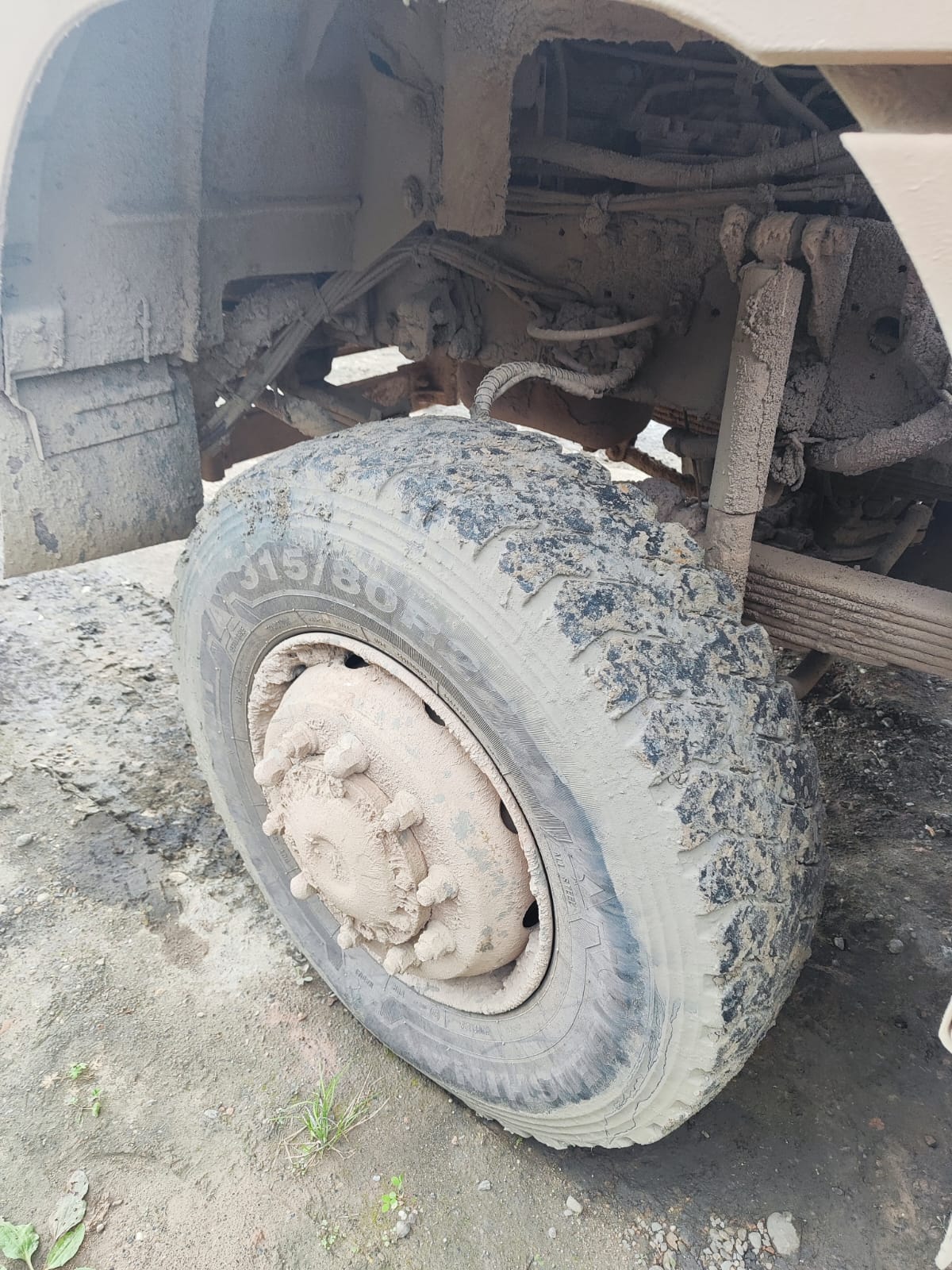 Shacman (Shaanxi) SX* 6x6 Седельный тягач 2024 г. - фото 15