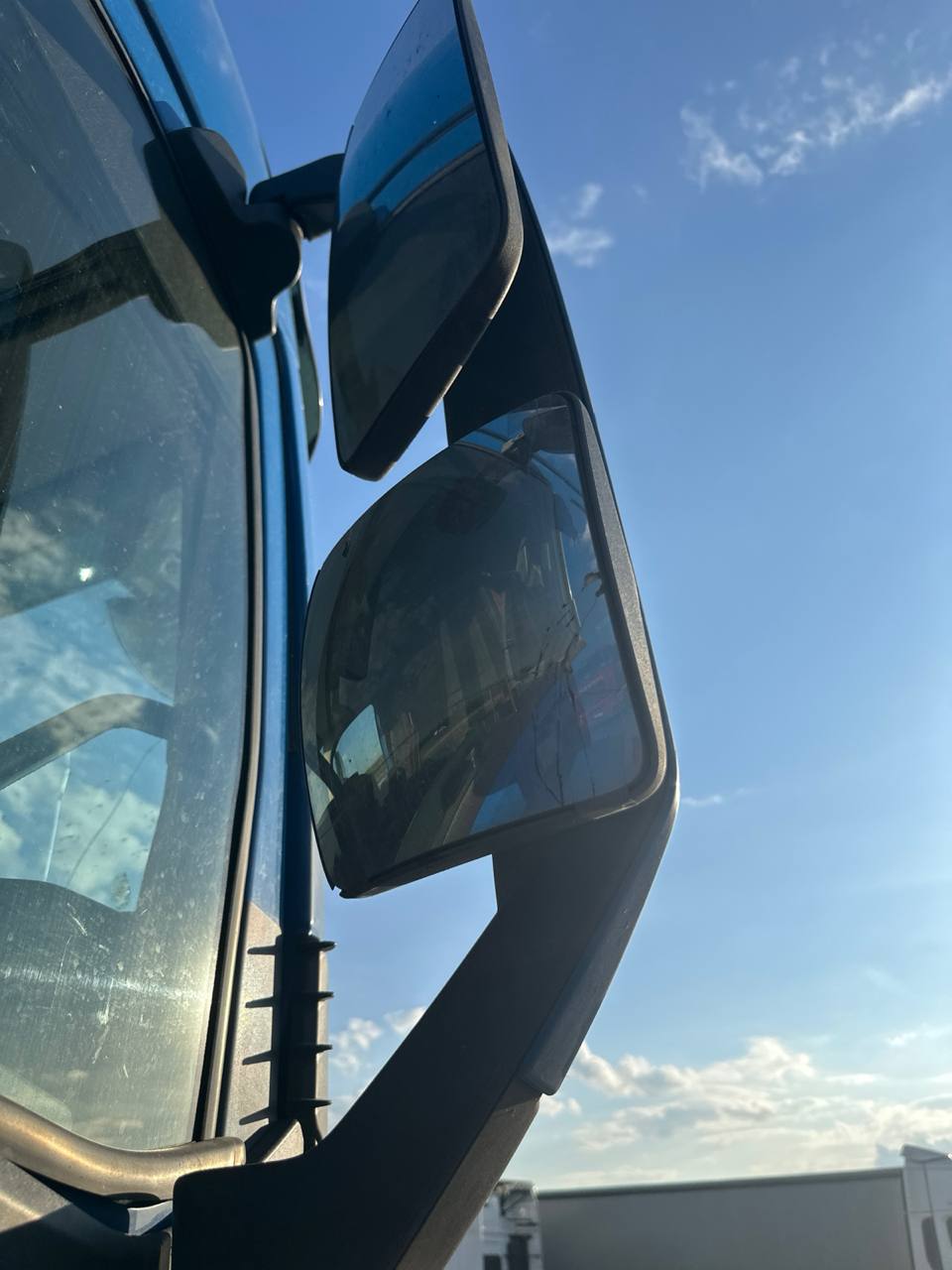 Volvo FH 4x2 Седельный тягач 2020 г. - фото 18