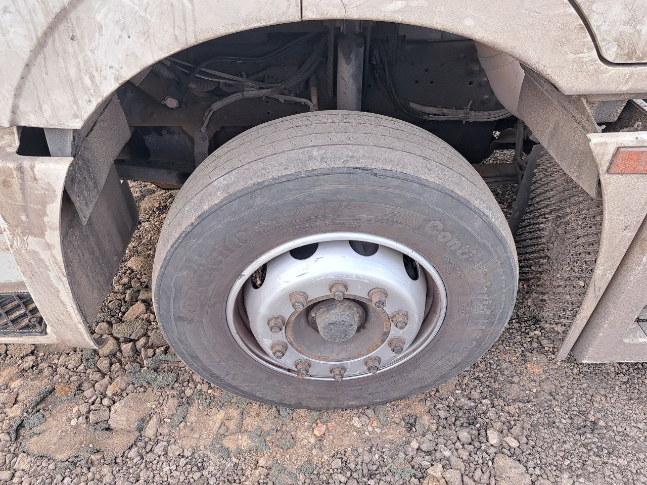 КамАЗ 5490 4x2 Седельный тягач 2020 г. - фото 9