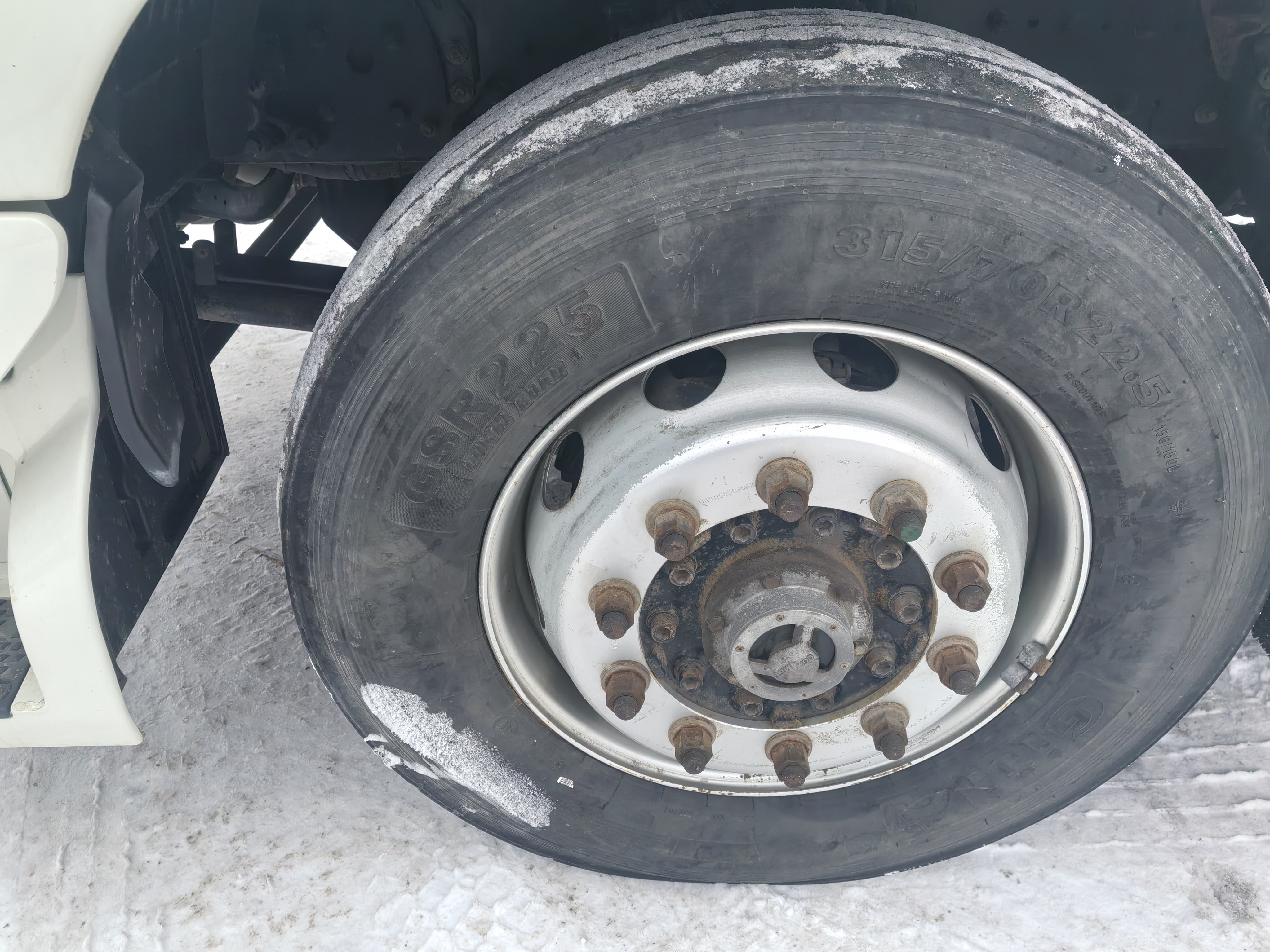 Foton AUMAN 4x2 Седельный тягач 2023 г. - фото 15