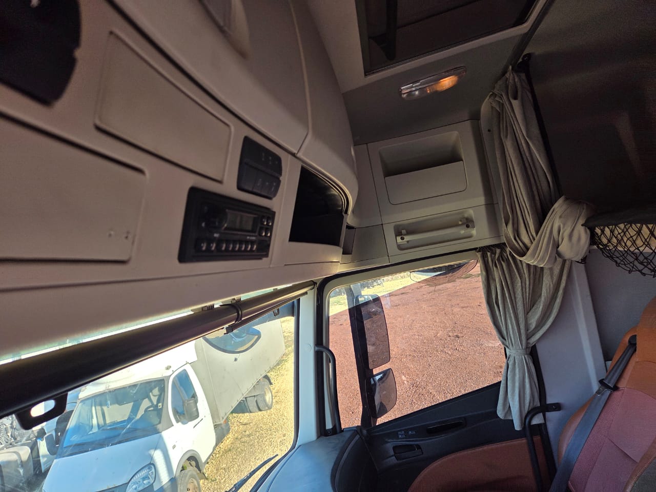 Foton AUMAN 4x2 Седельный тягач 2023 г. - фото 16