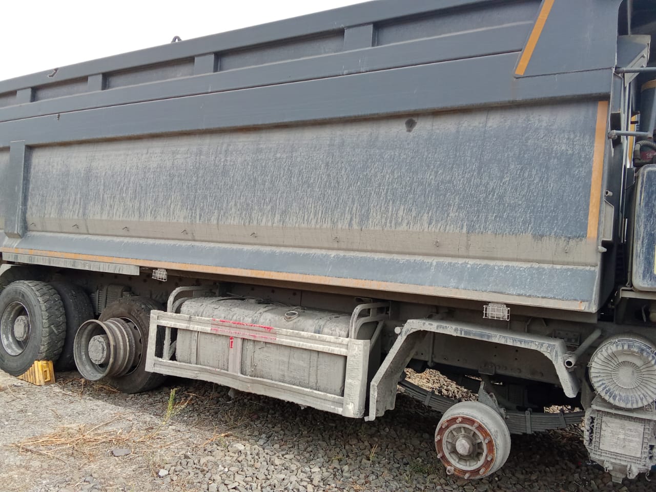 FAW J6 8x4 Самосвал 2023 г. - фото 6