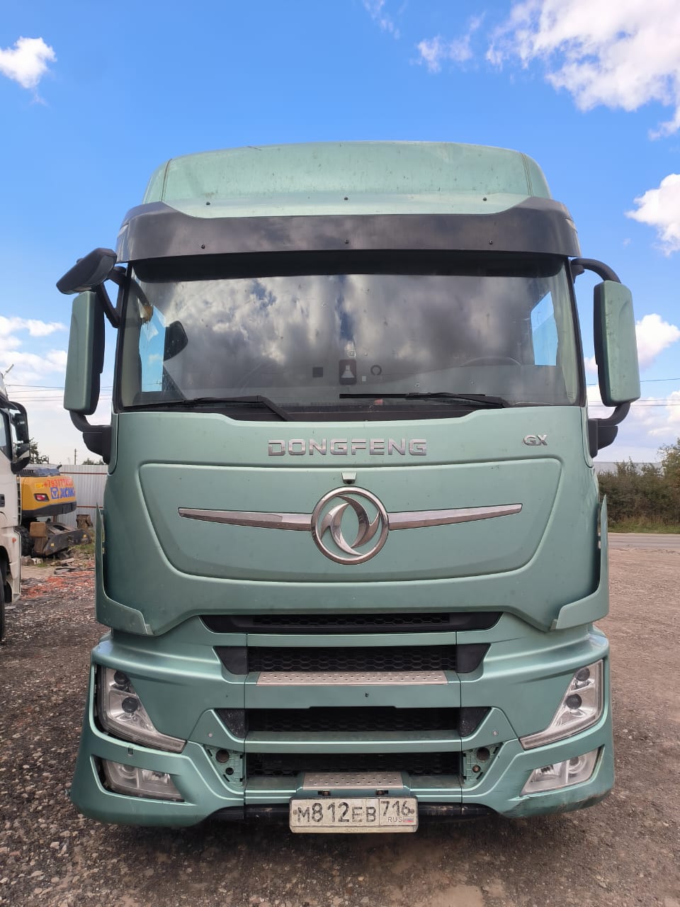 DongFeng DFH 4x2 Седельный тягач 2023 г.