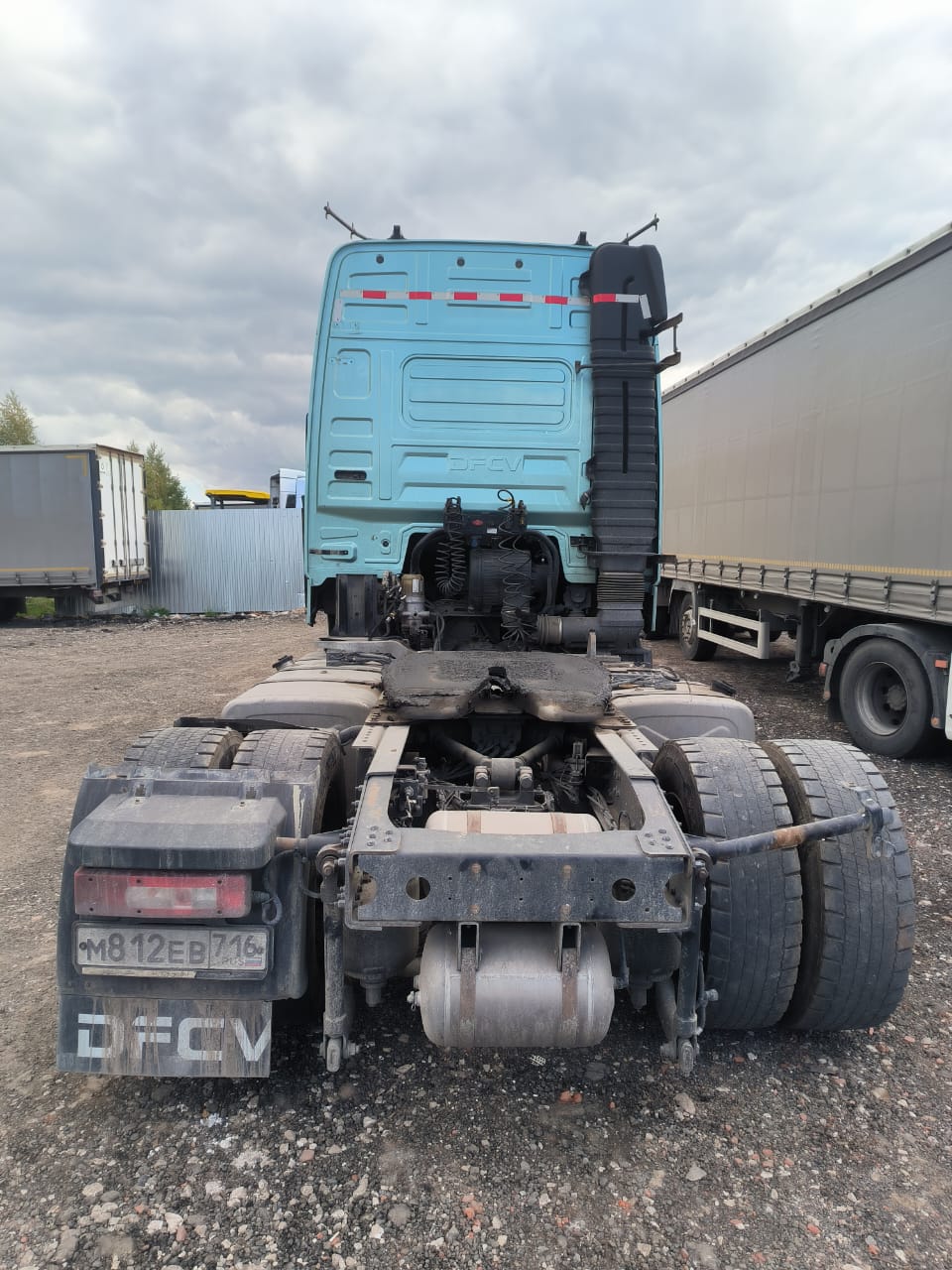 DongFeng DFH 4x2 Седельный тягач 2023 г. - фото 8