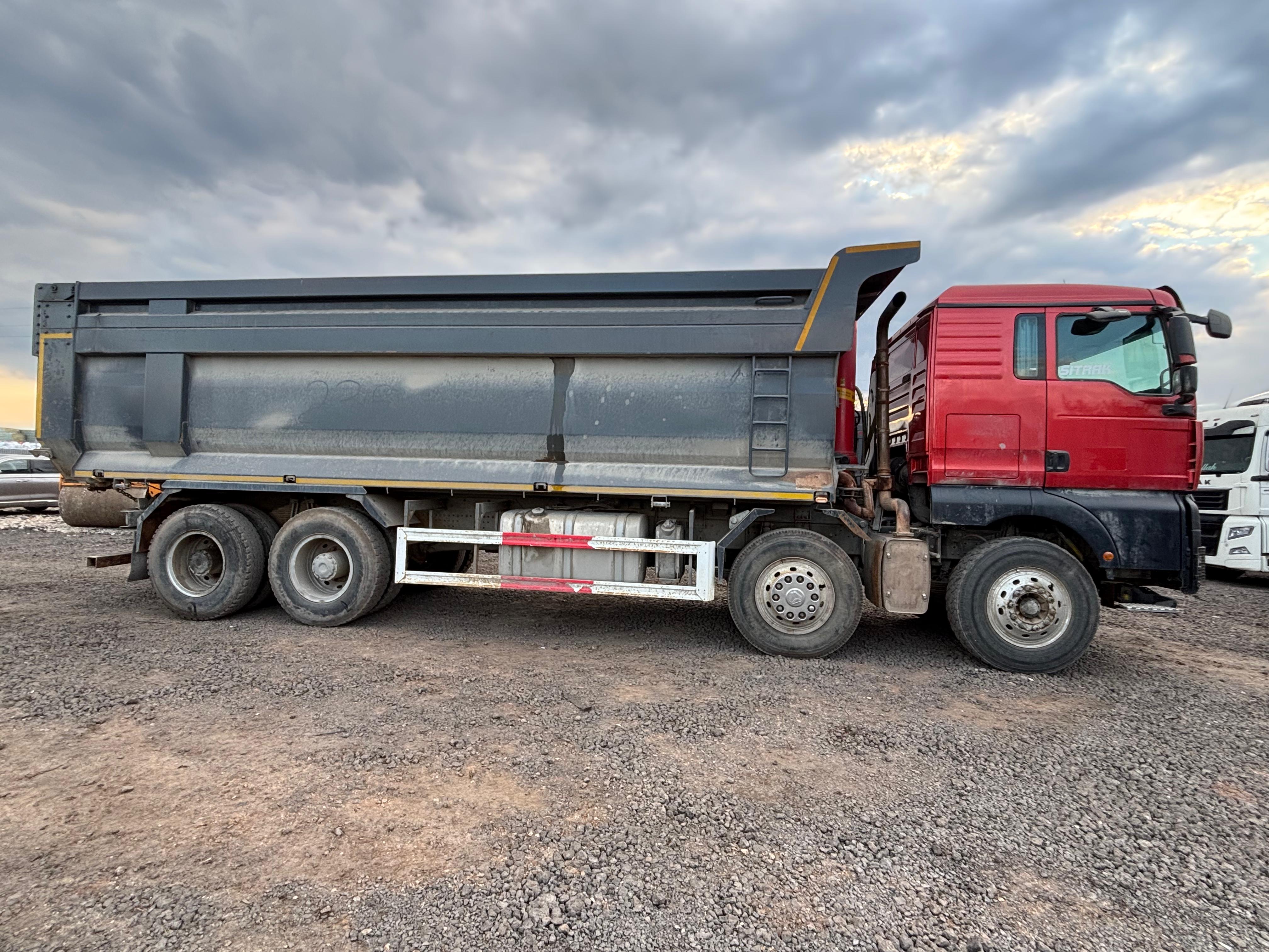 SITRAK C7H 8x4 Самосвал 2023 г. - фото 4