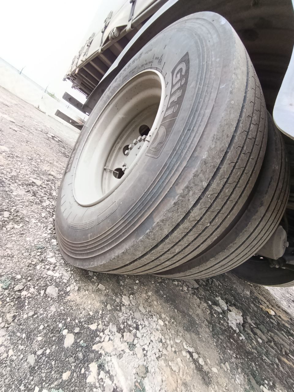 Forland 12 4x2 Бортовой (Евроборт) 2024 г. - фото 11