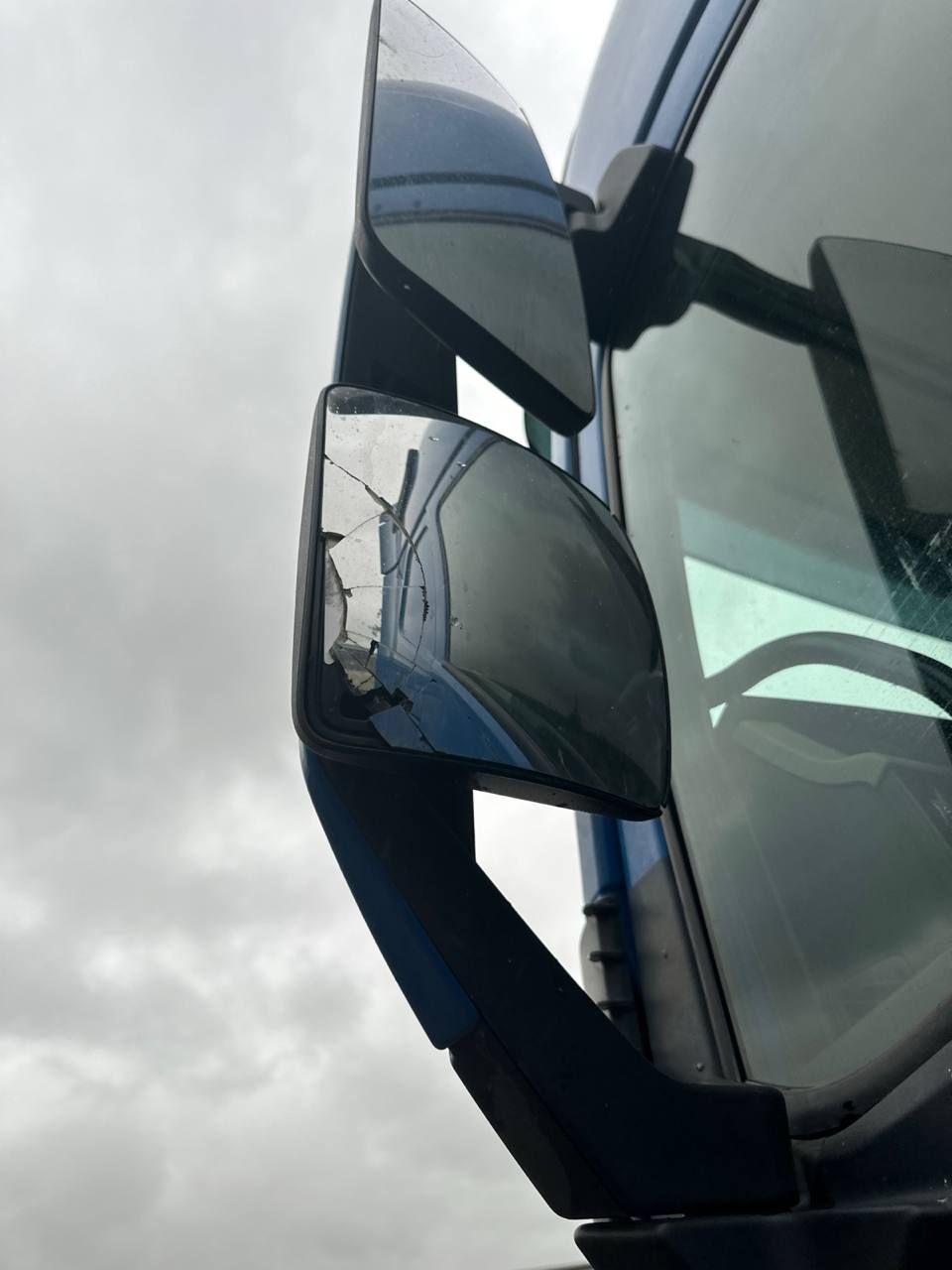 Volvo FH 4x2 Седельный тягач 2020 г. - фото 20