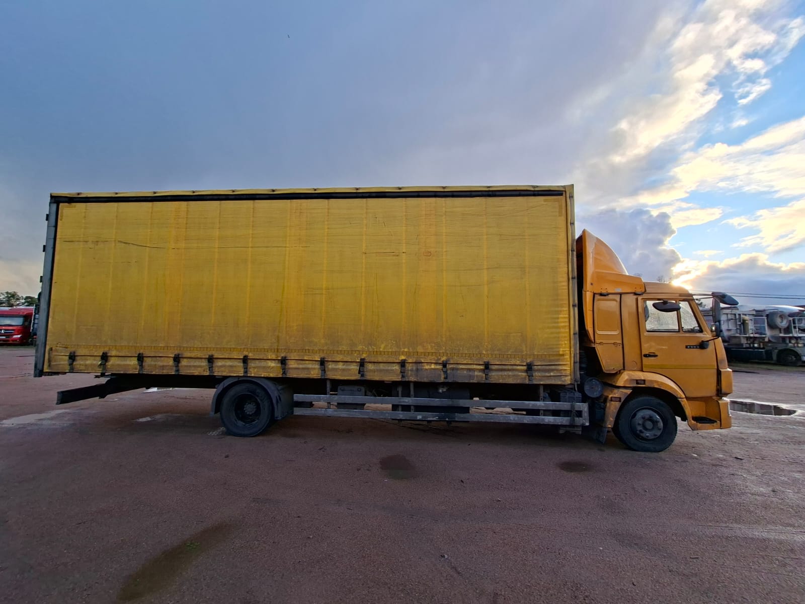 Коммерческие грузовики К7В* на шасси КамАЗ 4308 4x2 Бортовой (Евроборт) 2023 г. - фото 4