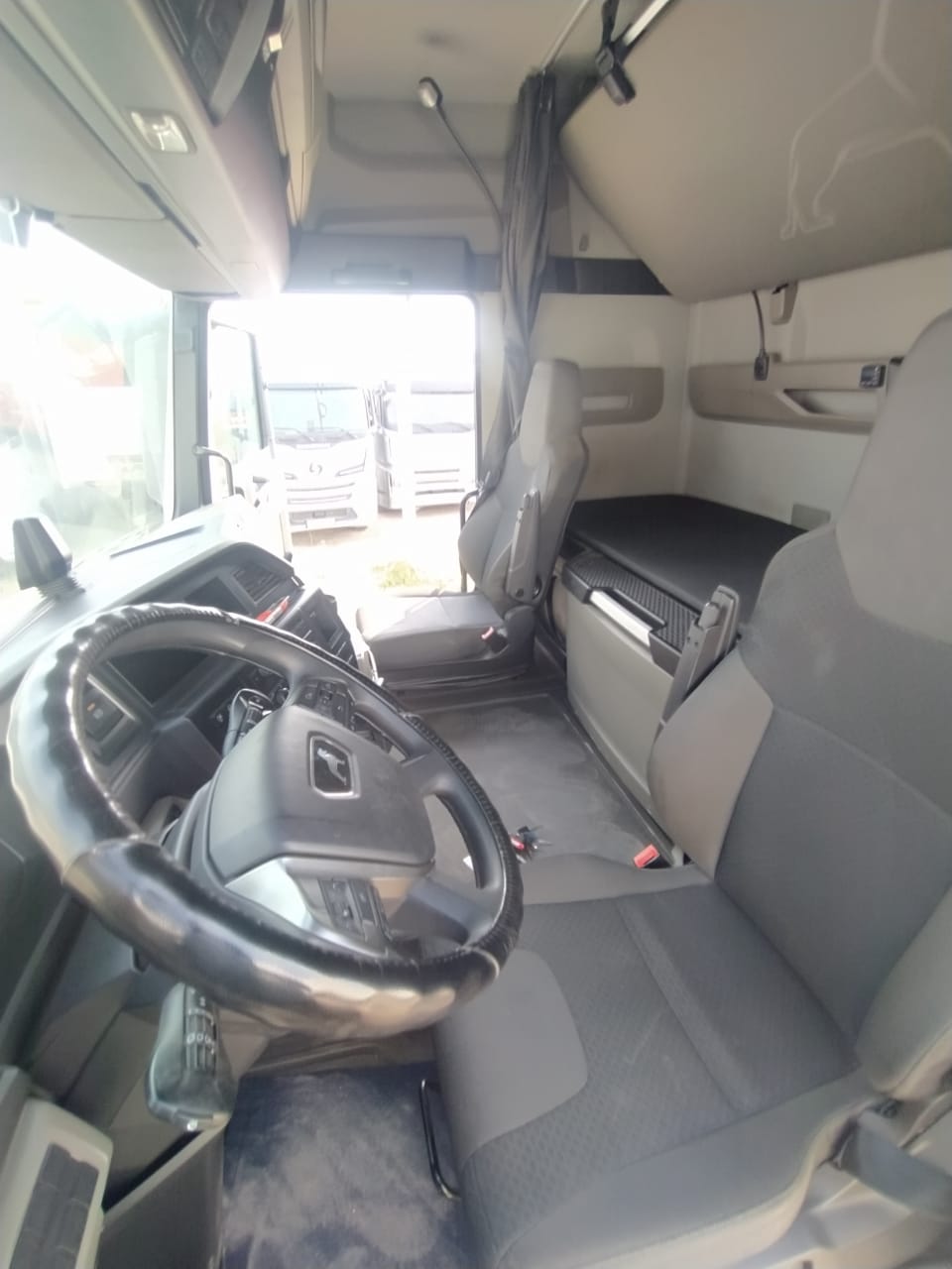 MAN TGX 6x2 Седельный тягач 2021 г. - фото 7