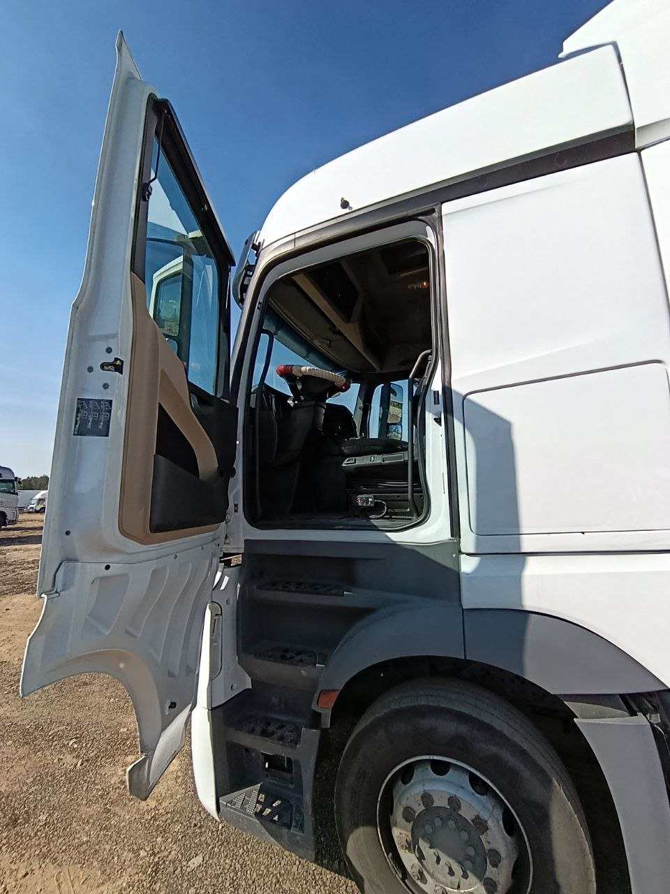 Mercedes-Benz ACTROS 4x2 Седельный тягач 2019 г. - фото 7