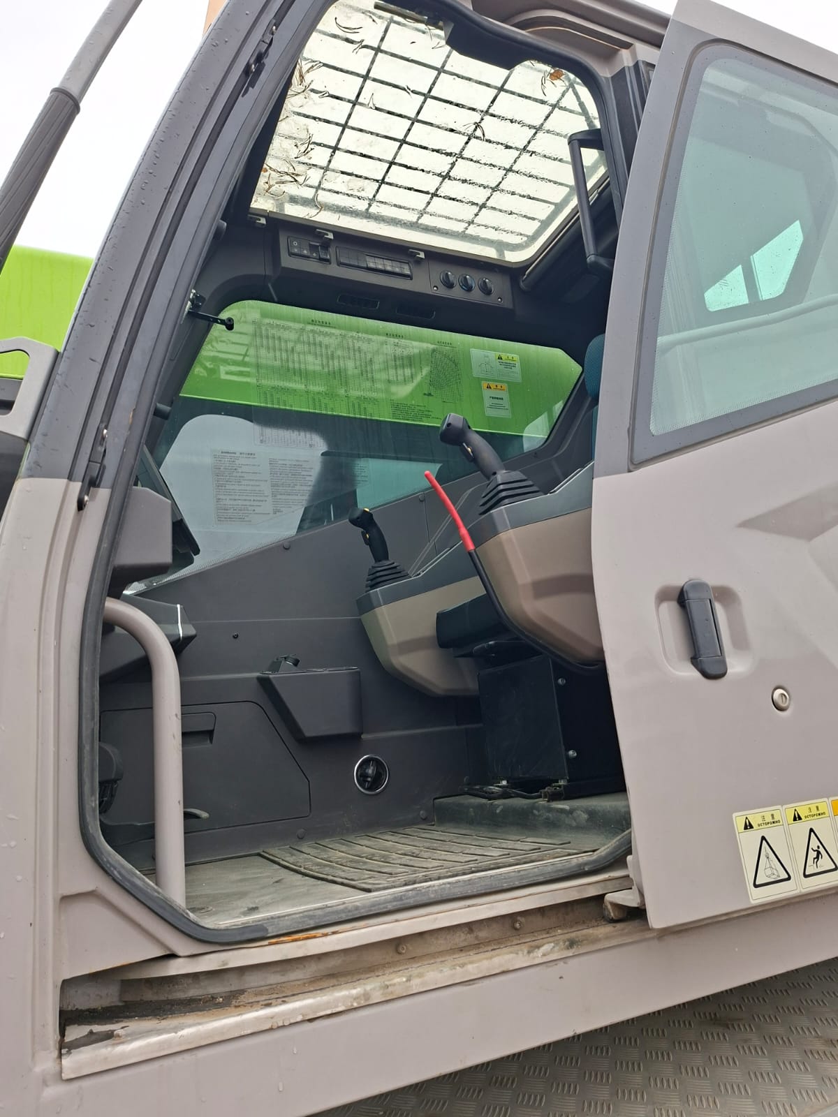 Zoomlion ZTC* 6x4 Автокран 2023 г. - фото 9