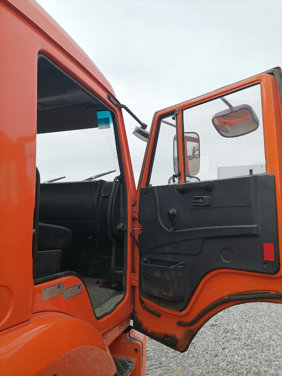 Агропромсервис 4382* на шасси КамАЗ 65115 6x4 Бортовой с КМУ 2022 г. - фото 8