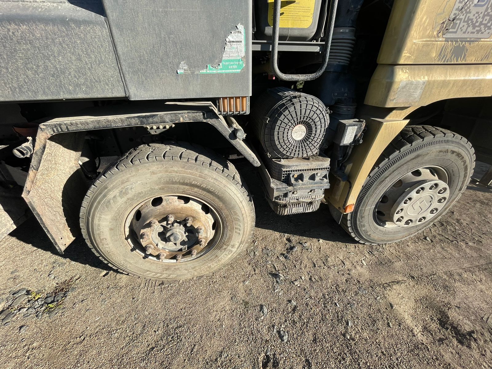 Shacman (Shaanxi) SX* 8x4 Самосвал 2024 г. - фото 10