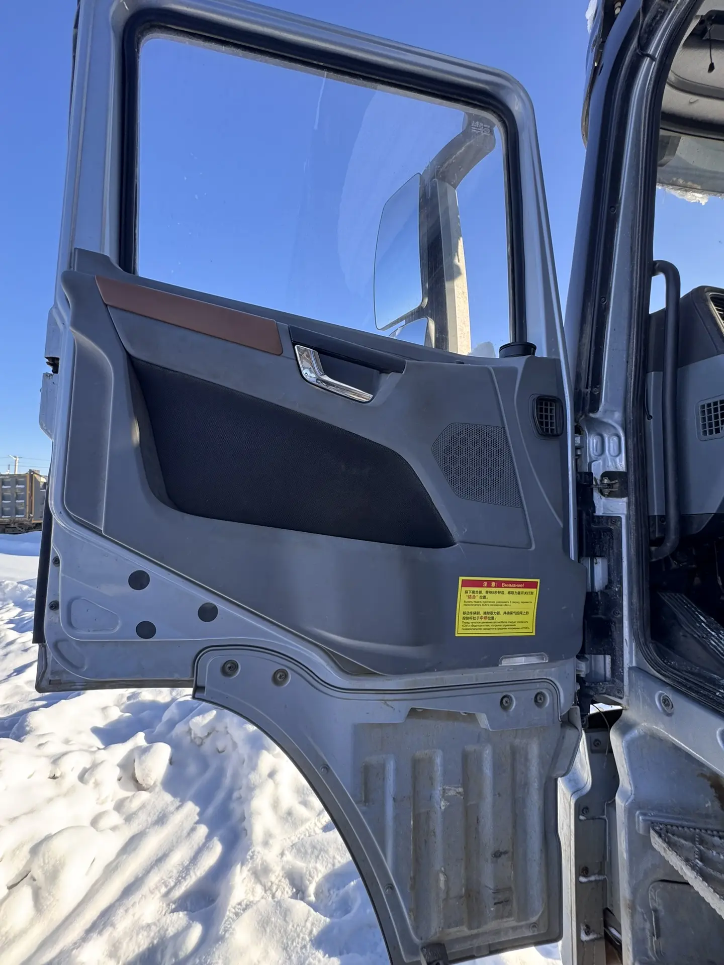 Shacman (Shaanxi) SX* 8x4 Самосвал 2024 г. - фото 10