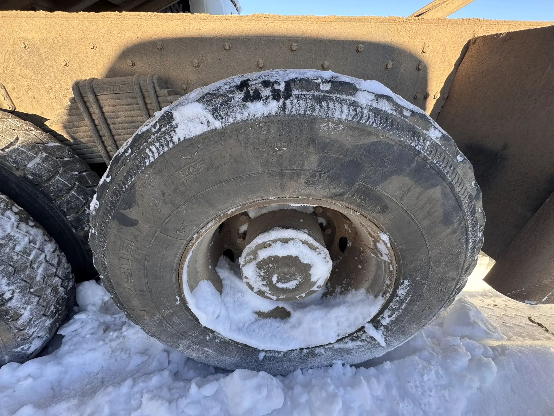 Shacman (Shaanxi) SX* 8x4 Самосвал 2024 г. - фото 13