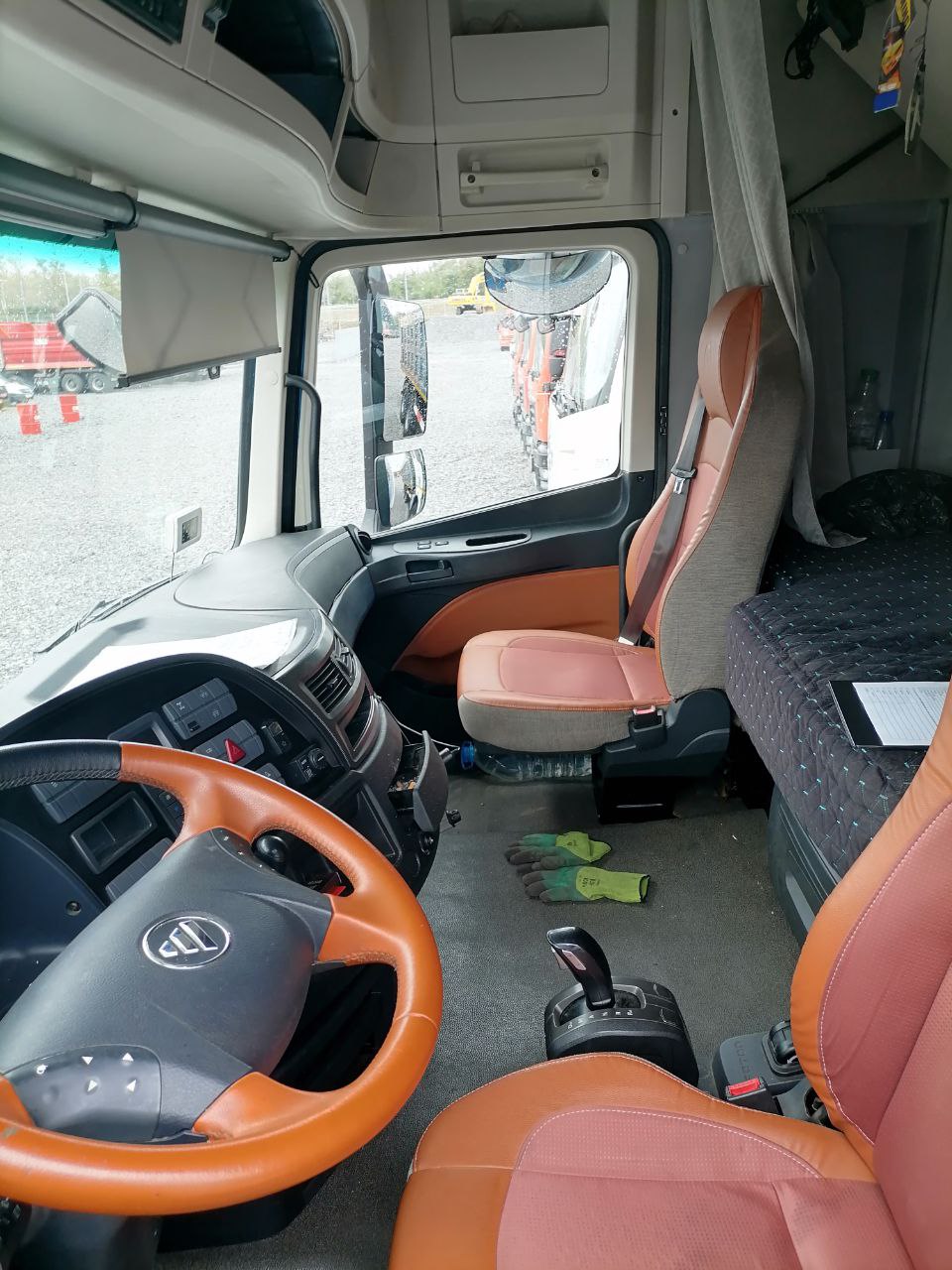 Foton AUMAN 4x2 Седельный тягач 2022 г. - фото 9