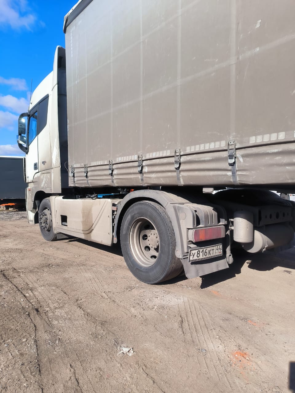 Foton AUMAN 4x2 Седельный тягач 2024 г. - фото 5