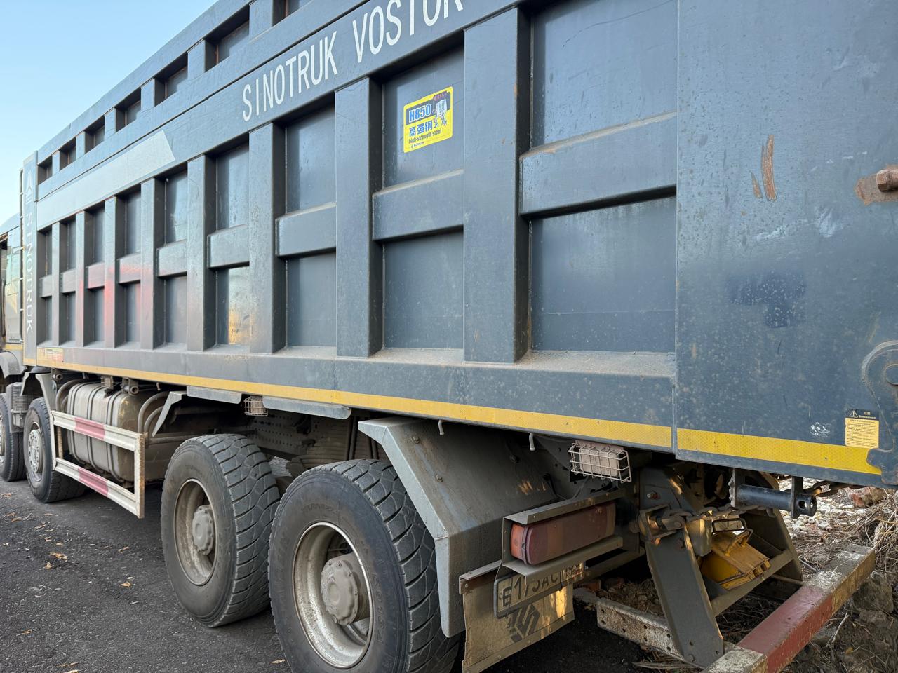 Howo T5G 8x4 Самосвал 2023 г. - фото 3