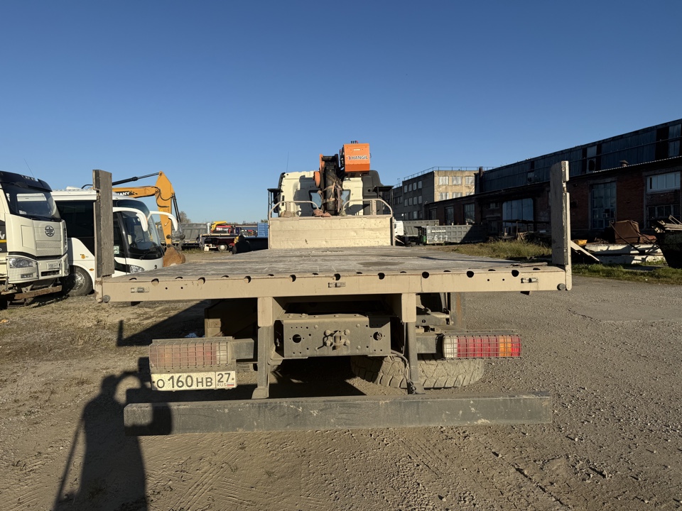 Айсин W0* на шасси FAW CA 3250 6x4 Бортовой с КМУ 2023 г. - фото 7