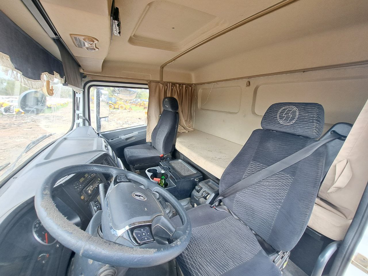 Shacman (Shaanxi) SX* 8x4 Самосвал 2023 г. - фото 5