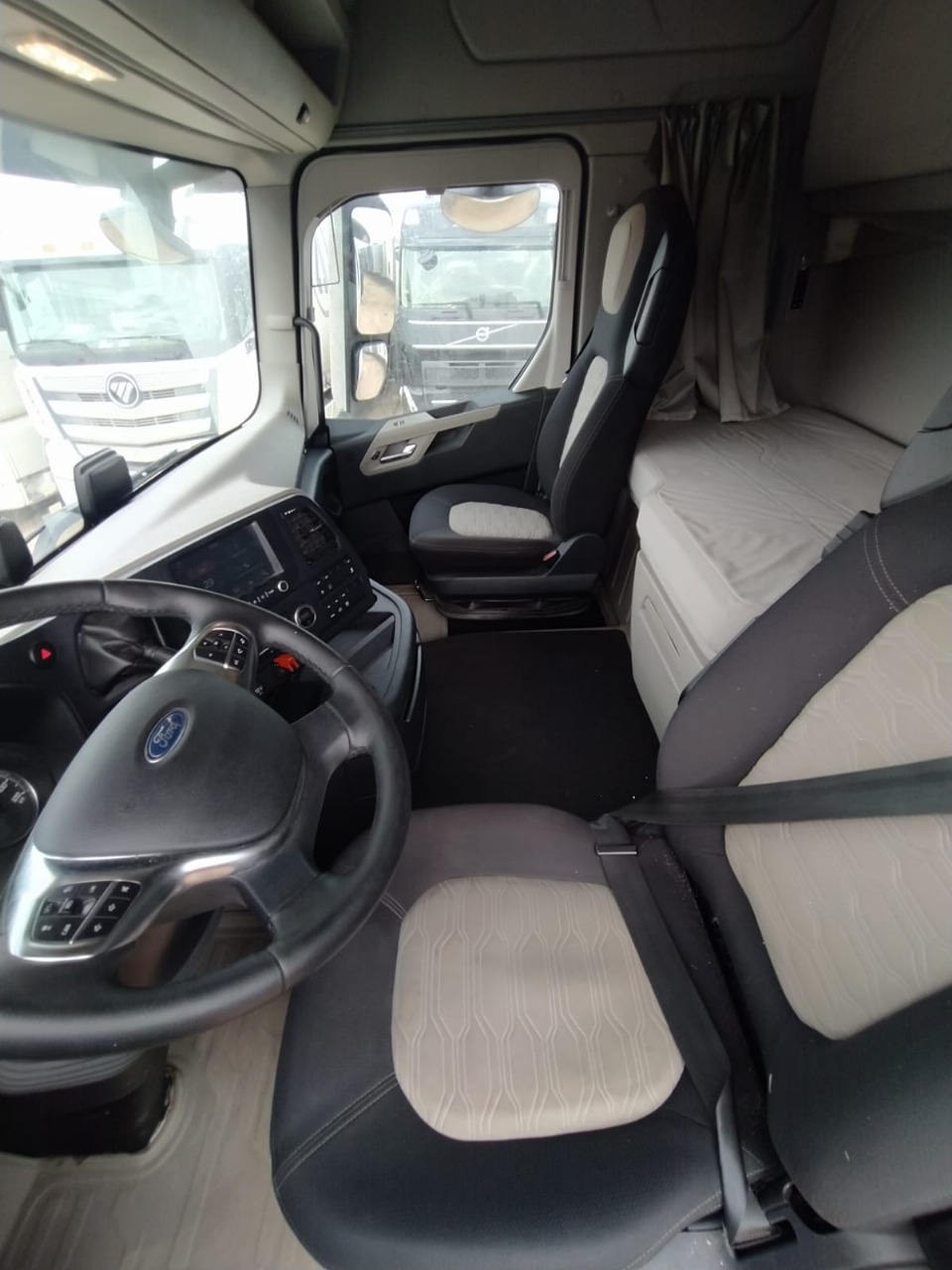 Ford F-Max 4x2 Седельный тягач 2023 г. - фото 7