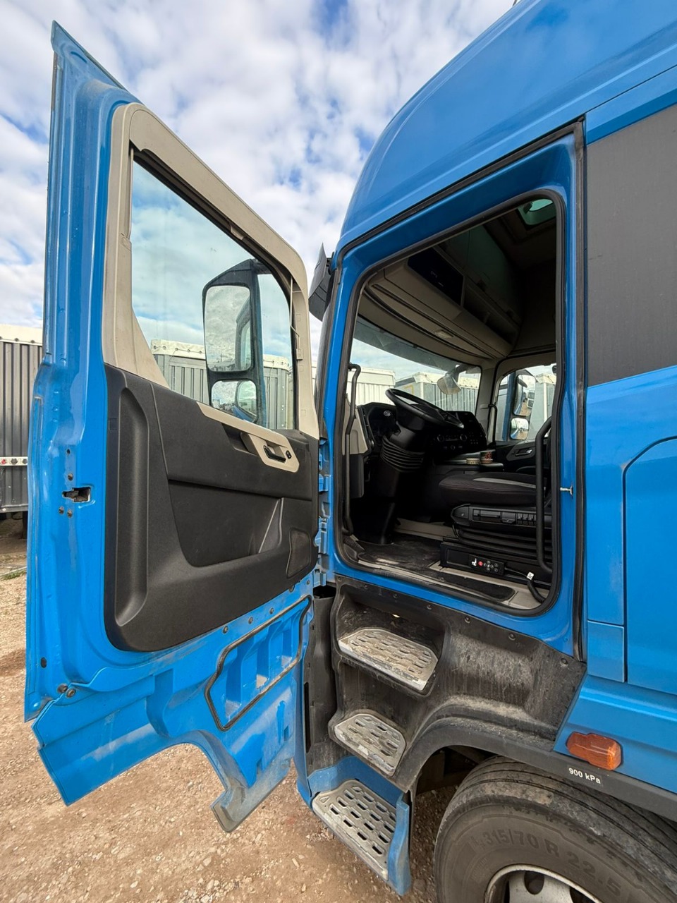 Ford F-Max 4x2 Седельный тягач 2023 г. - фото 5