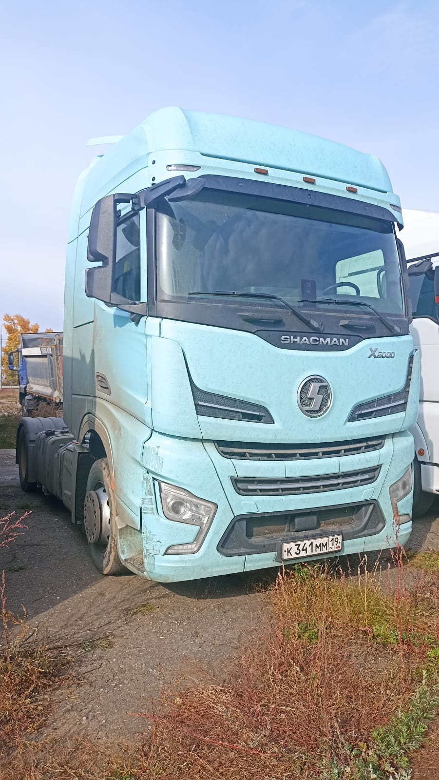 Shacman (Shaanxi) SX* 4x2 Седельный тягач 2023 г. - фото 2