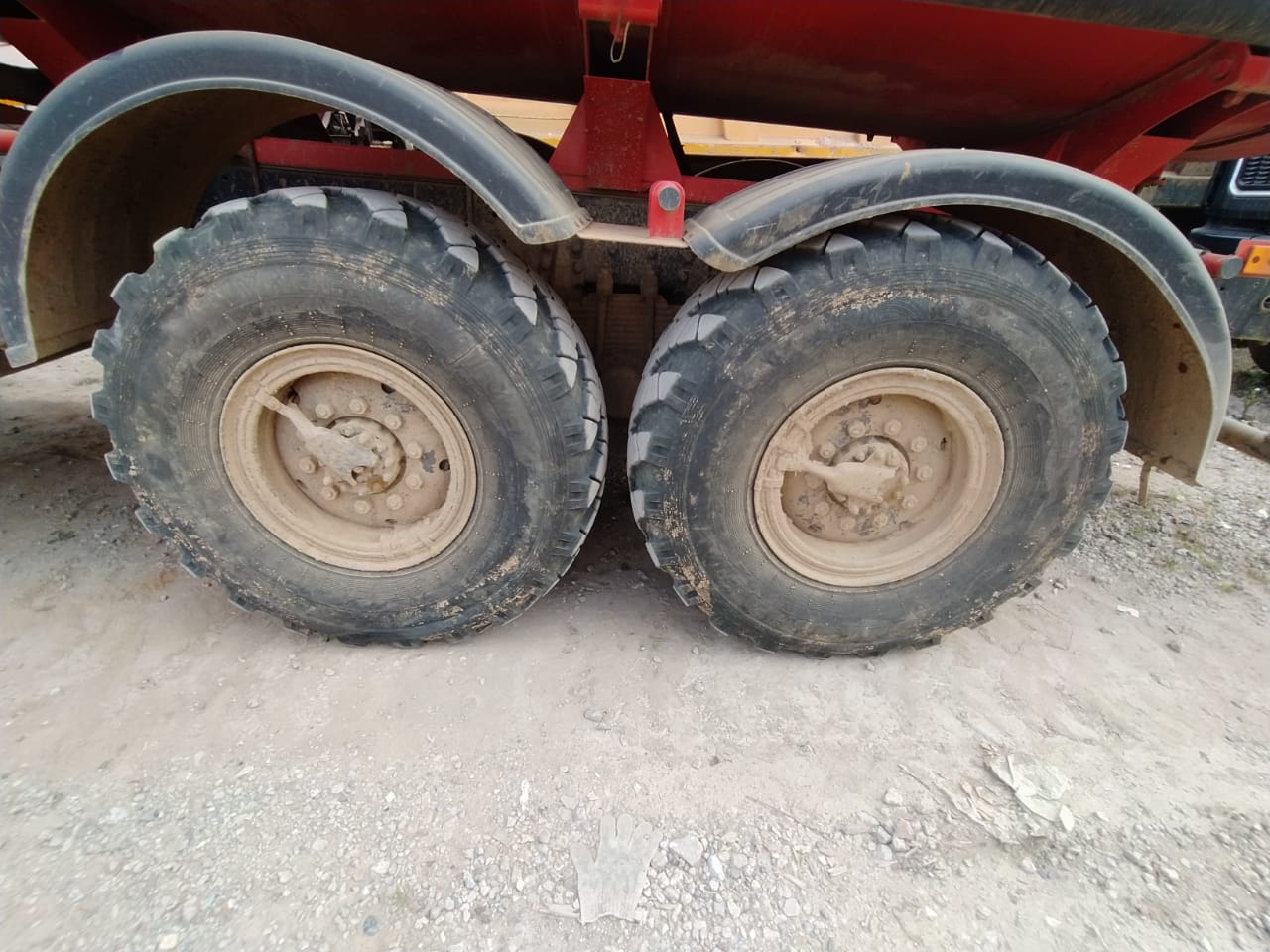 ЧЕЛЯБИНСКИЙ МАШИНОСТРОИТЕЛЬНЫЙ ЗАВОД 7074* на шасси КамАЗ 43118 6x6 Автотопливозаправщик 2022 г. - фото 10