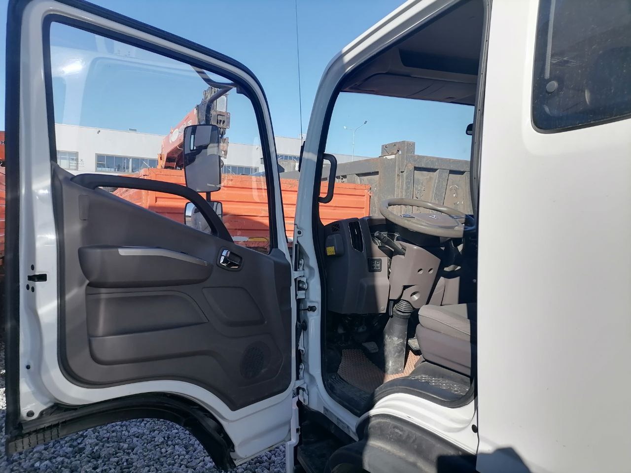 Foton AUMARK 4x2 Бортовой (Евроборт) (кат. С) 2022 г. - фото 8