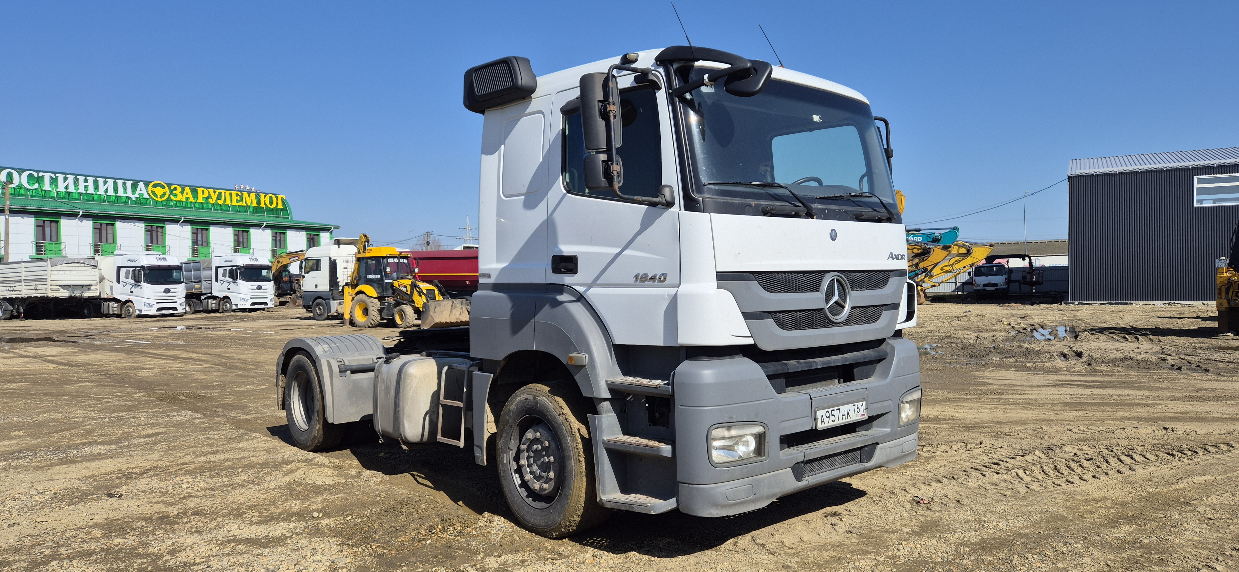 Mercedes-Benz AXOR 4x2 Седельный тягач 2017 г. - фото 2