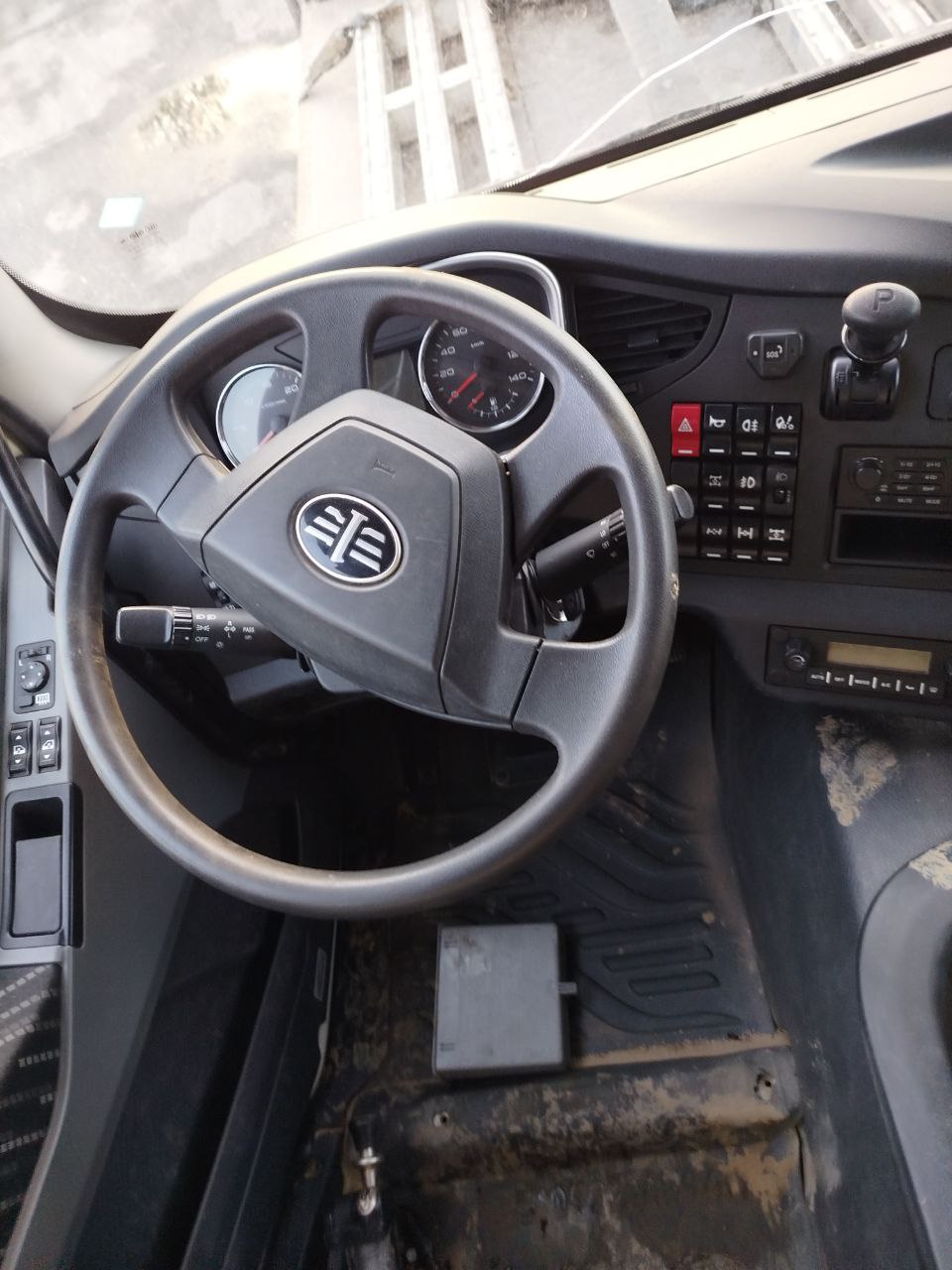 FAW J6 6x6 Самосвал 2023 г. - фото 13