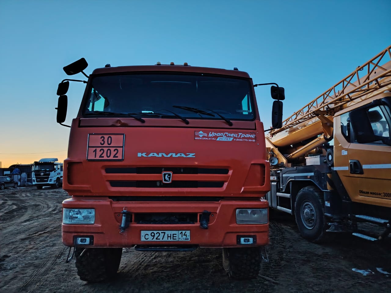 УралСпецТранс 5453* на шасси КамАЗ 43118 6x6 Автотопливозаправщик 2022 г.