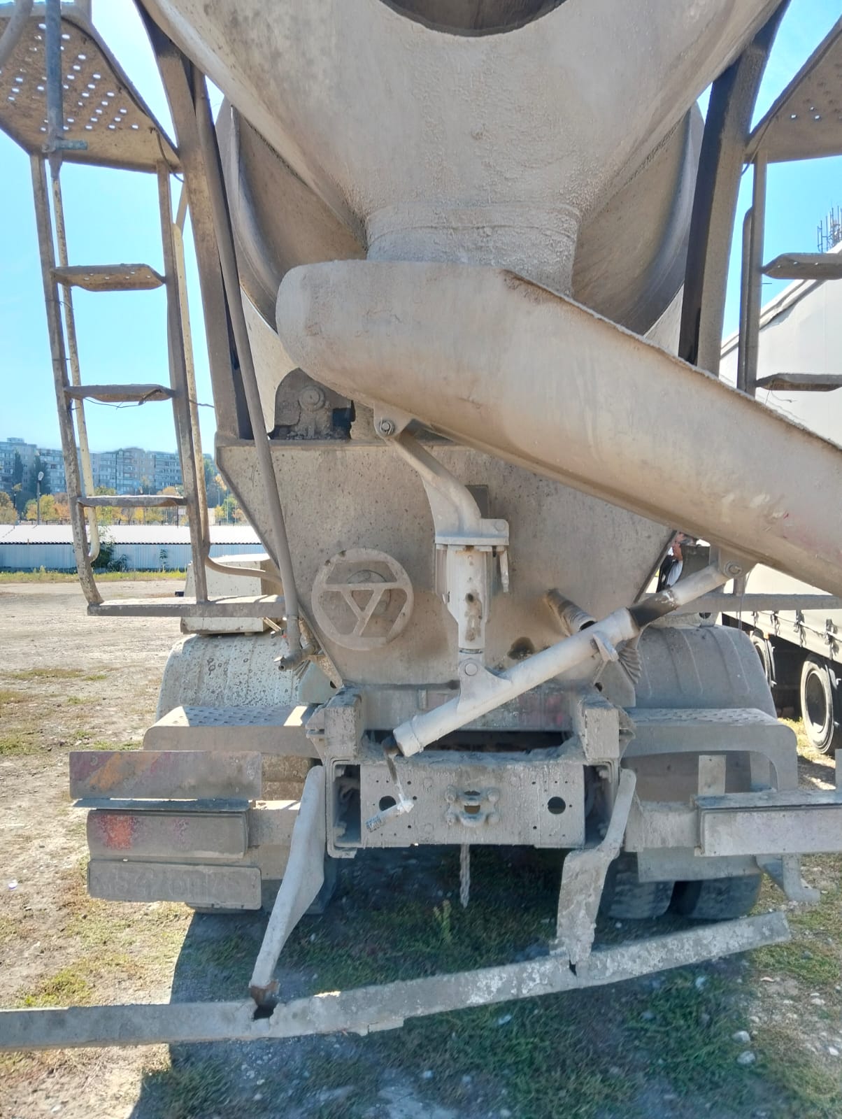 FAW J6 8x4 Автобетоносмеситель 2023 г. - фото 4