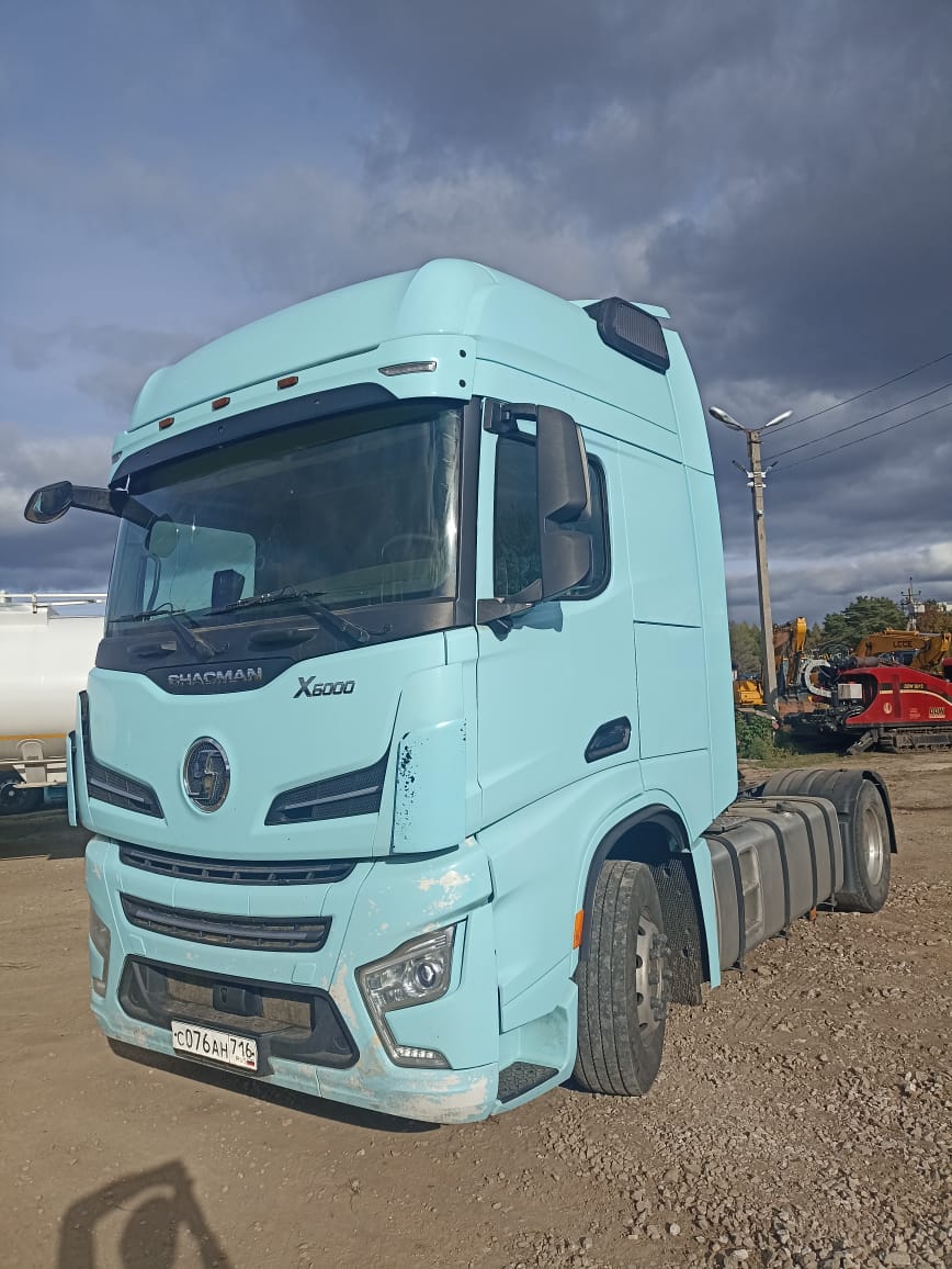 Shacman (Shaanxi) SX* 4x2 Седельный тягач 2023 г. - фото 2