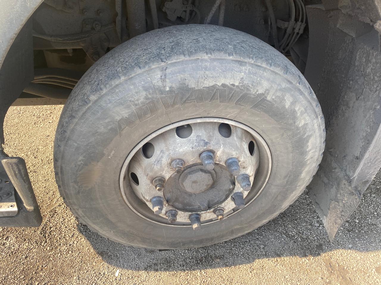 Volvo FM 6x4 Седельный тягач 2018 г. - фото 14