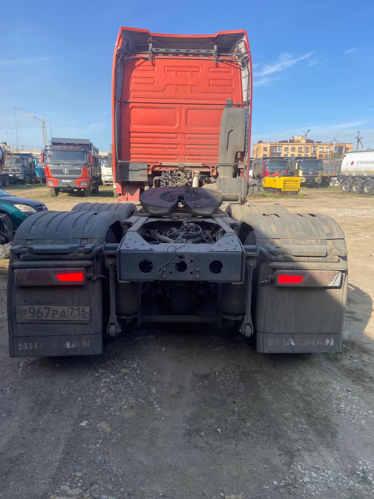 Shacman (Shaanxi) SX* 6x4 Седельный тягач 2024 г. - фото 6