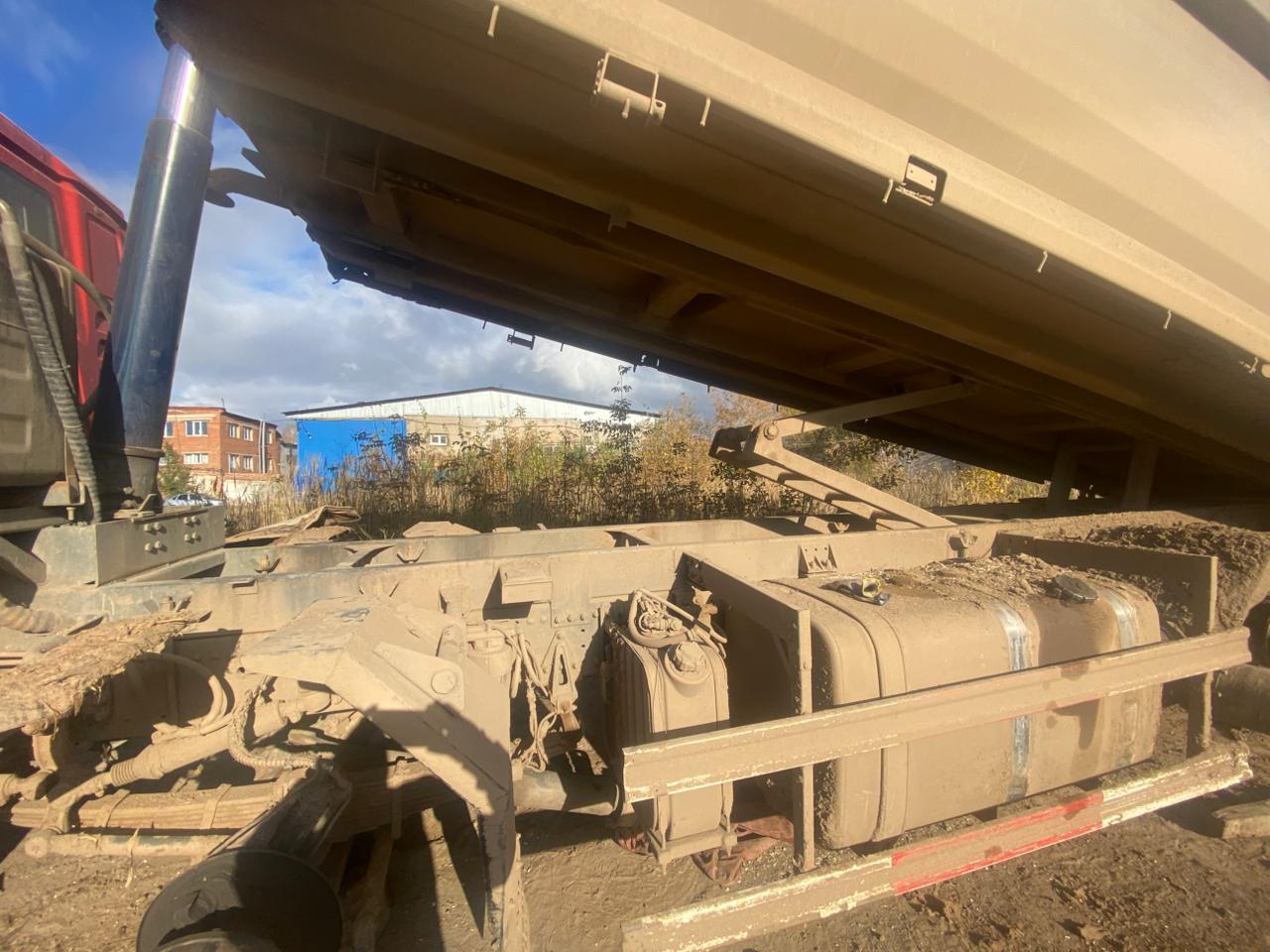 Howo T5G 8x4 Самосвал 2022 г. - фото 5