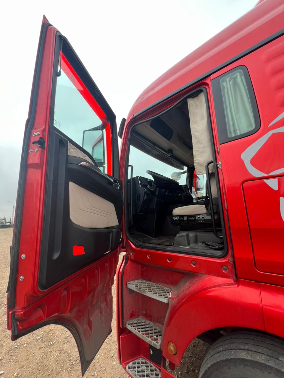 SITRAK C7H 4x2 Седельный тягач 2023 г. - фото 5