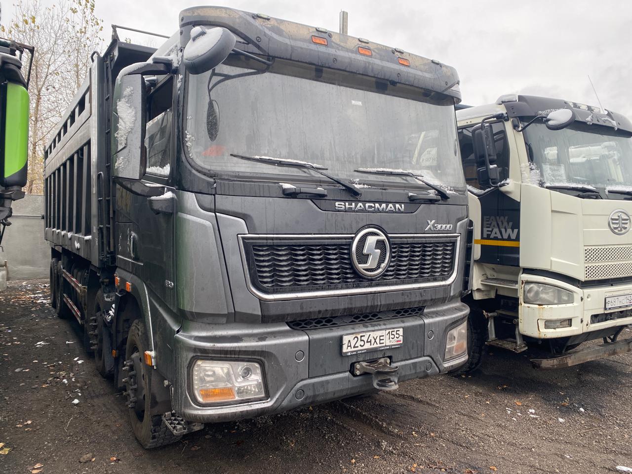 Shacman (Shaanxi) SX* 8x4 Самосвал 2024 г.