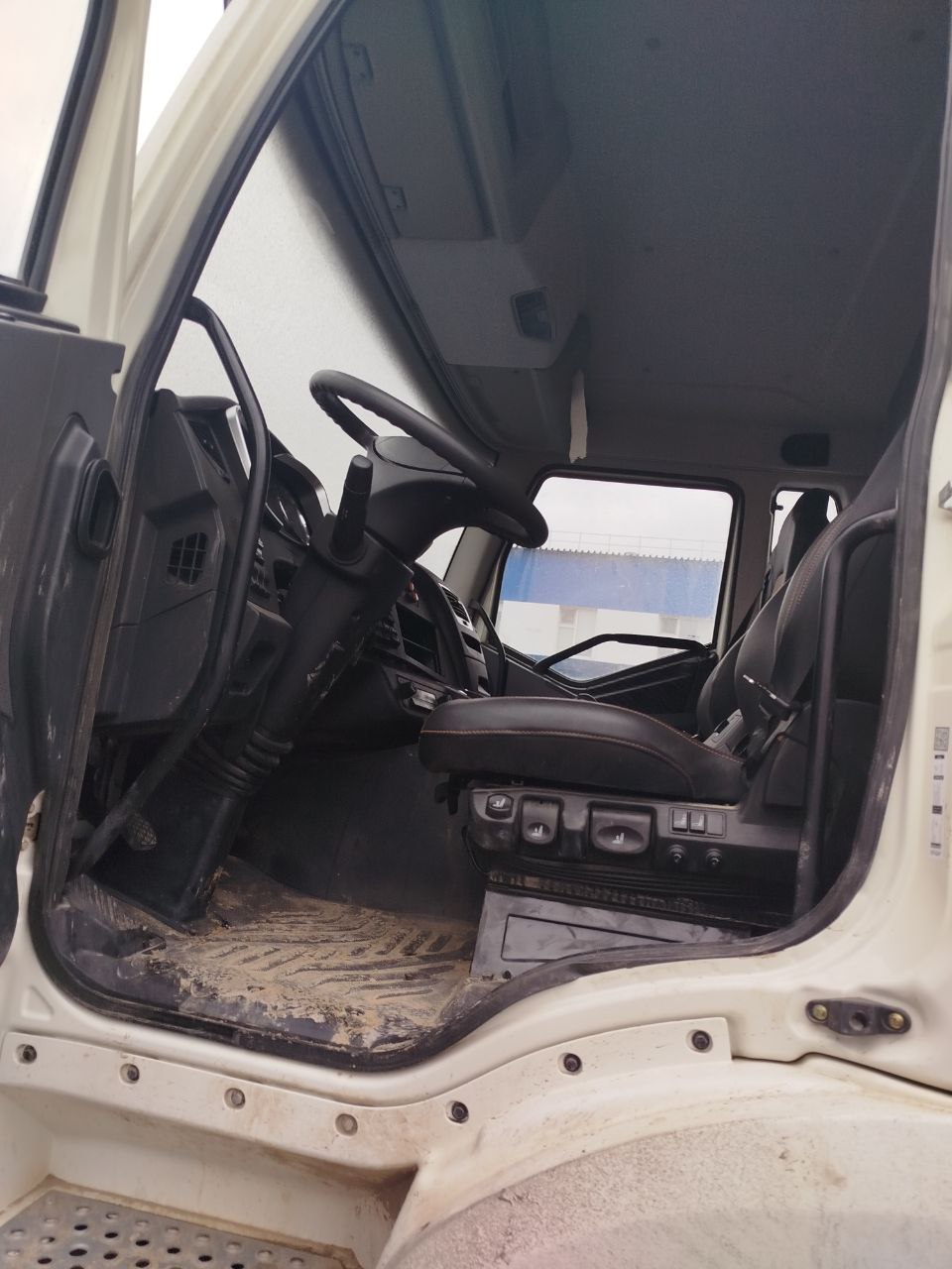 FAW J6 6x6 Самосвал 2023 г. - фото 5